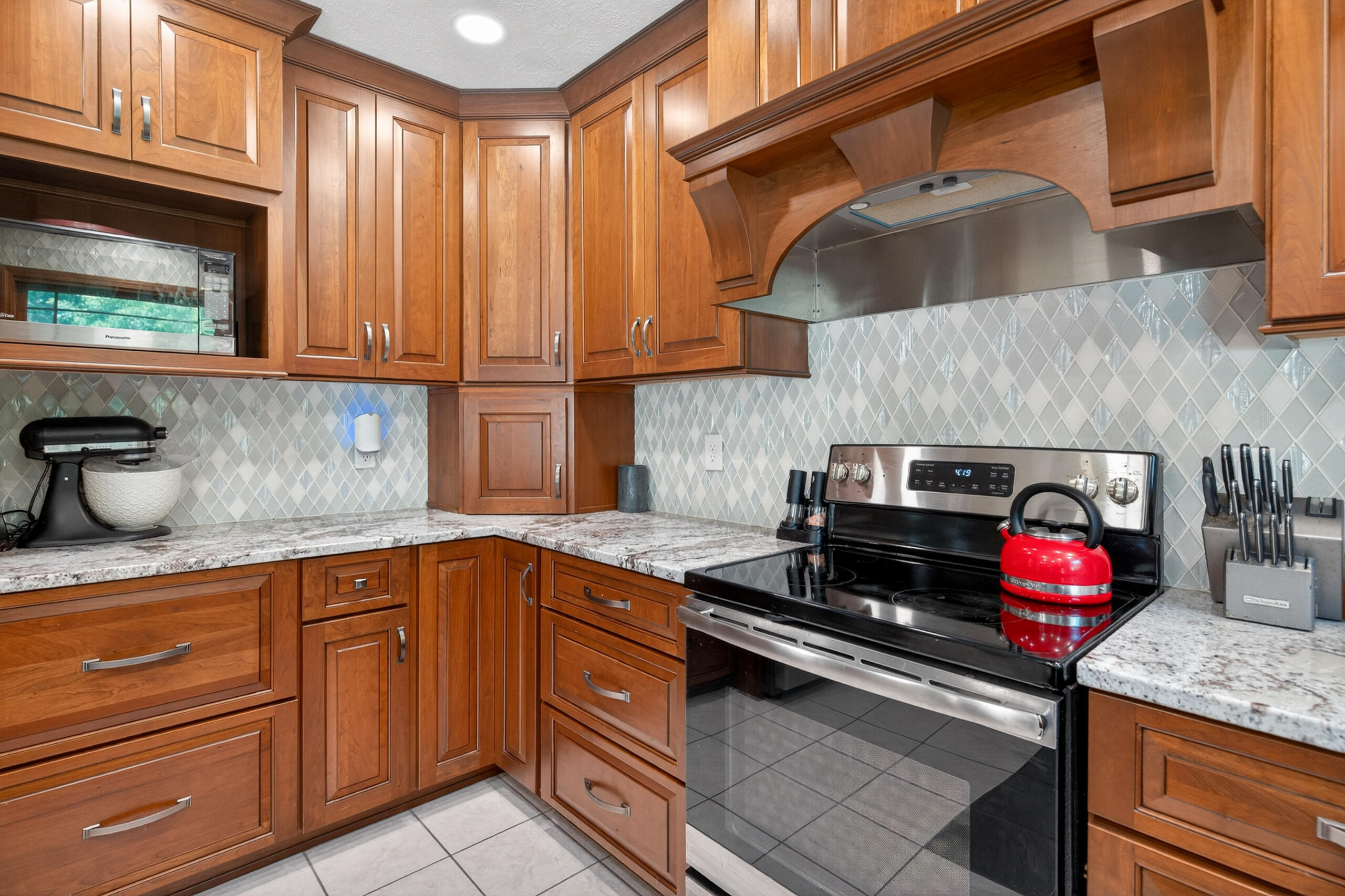 1665 Marby Drive, Troy, Ohio 45373