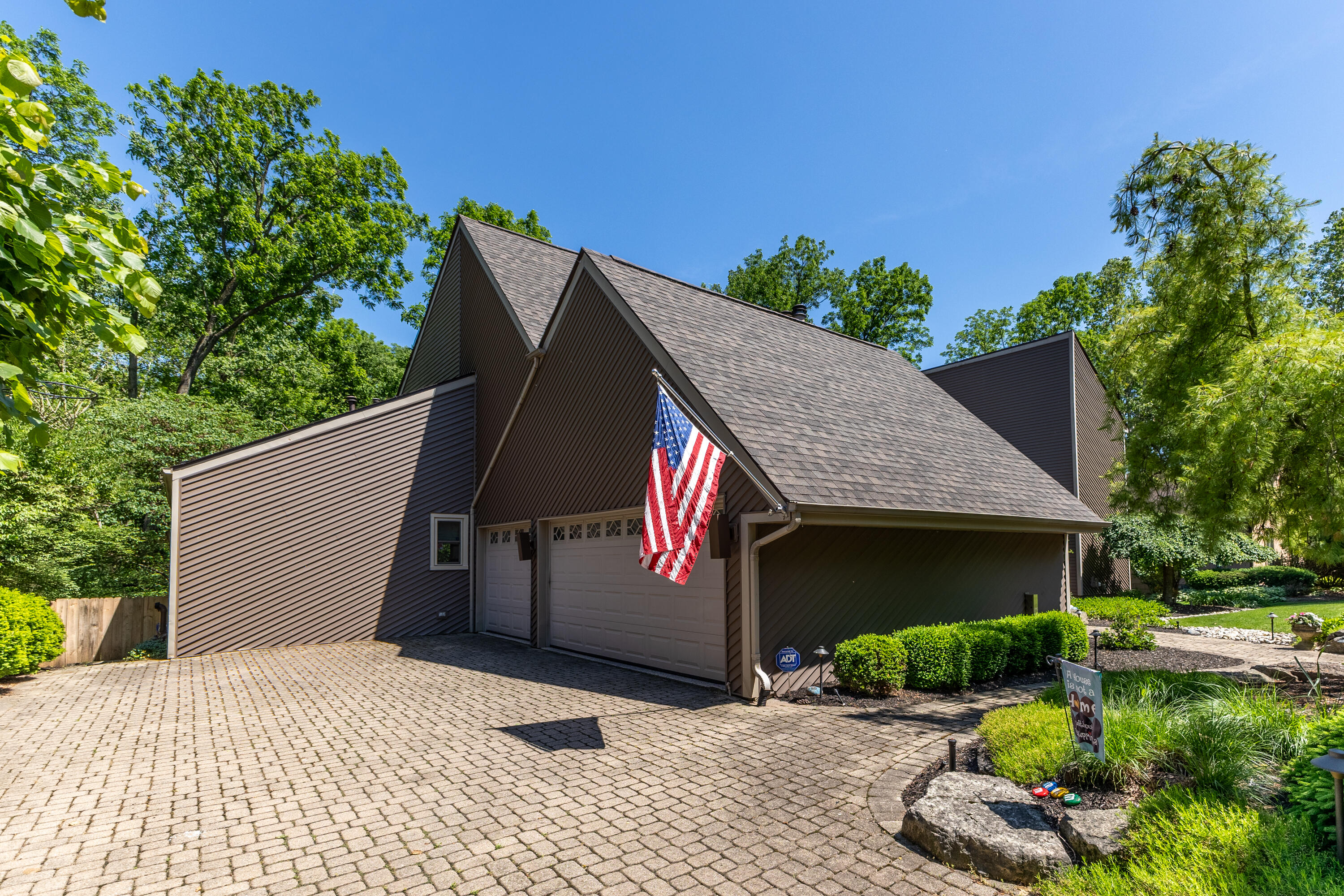 7655 Winding Way, Tipp City, Ohio 45371