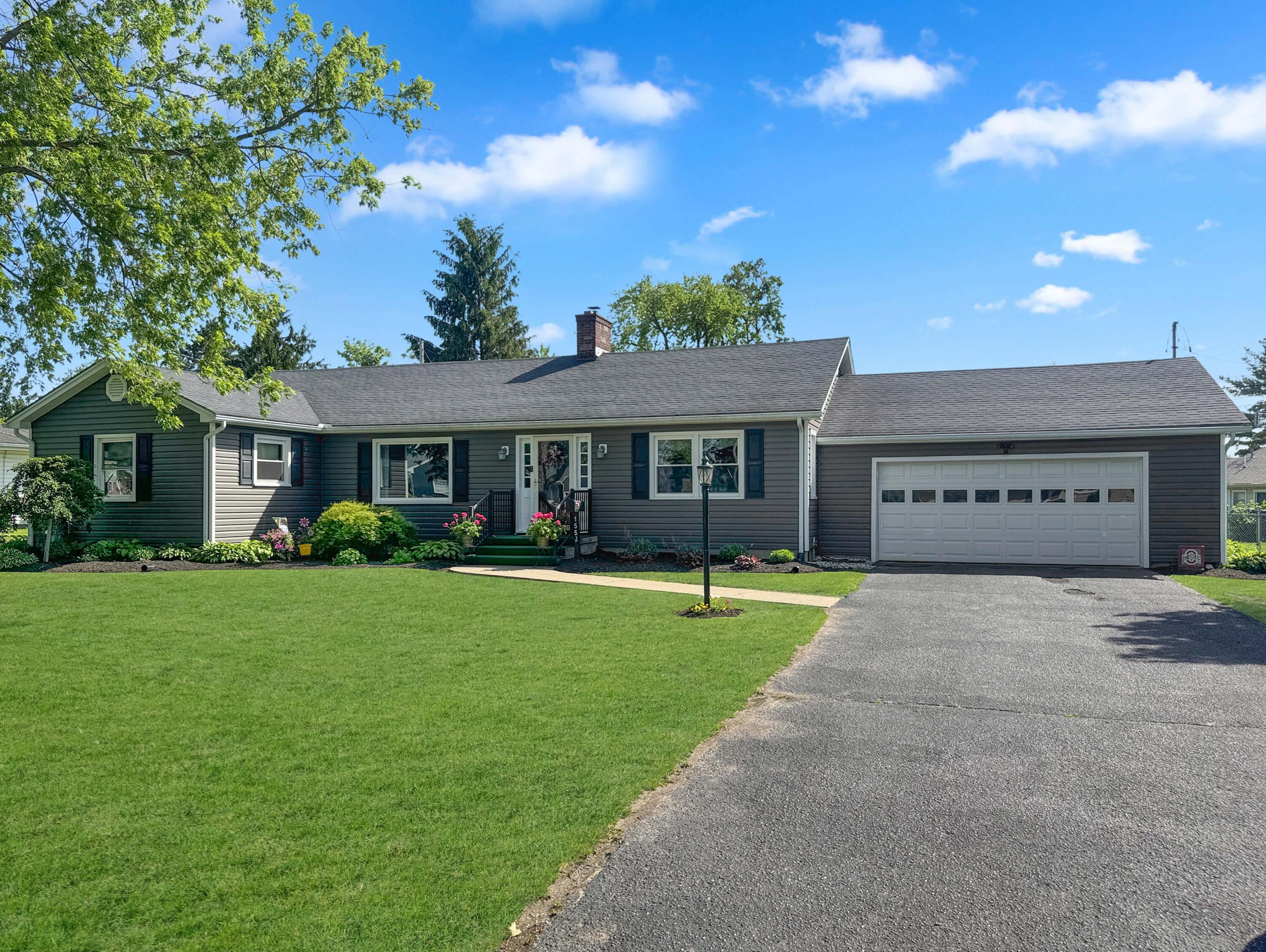 1552 Grimes Circle, Urbana, Ohio 43078
