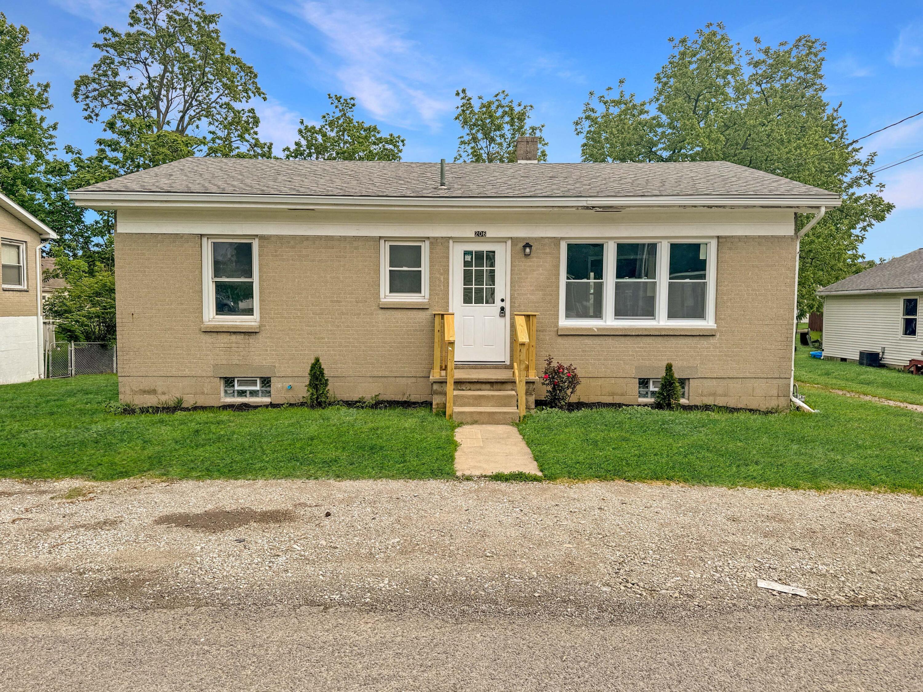 206 Poplar Street, Saint Paris, Ohio 43072