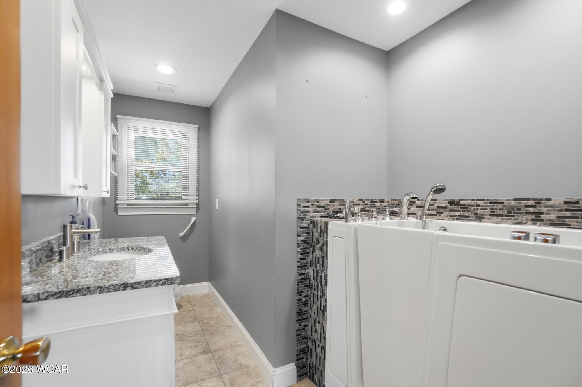 1859 Eastown Road, Lima, Ohio