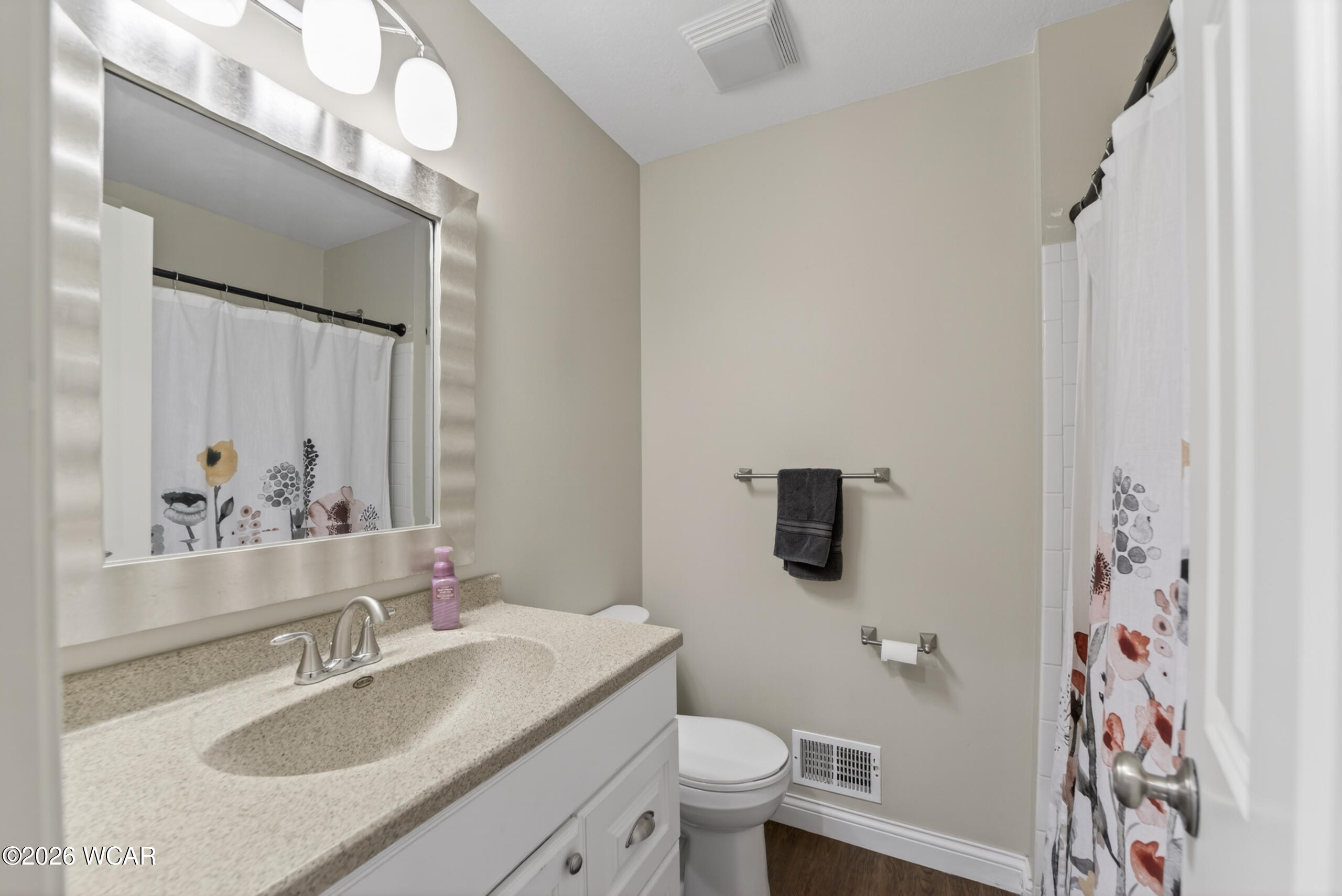 2277 Fox Run Circle, Findlay, Ohio