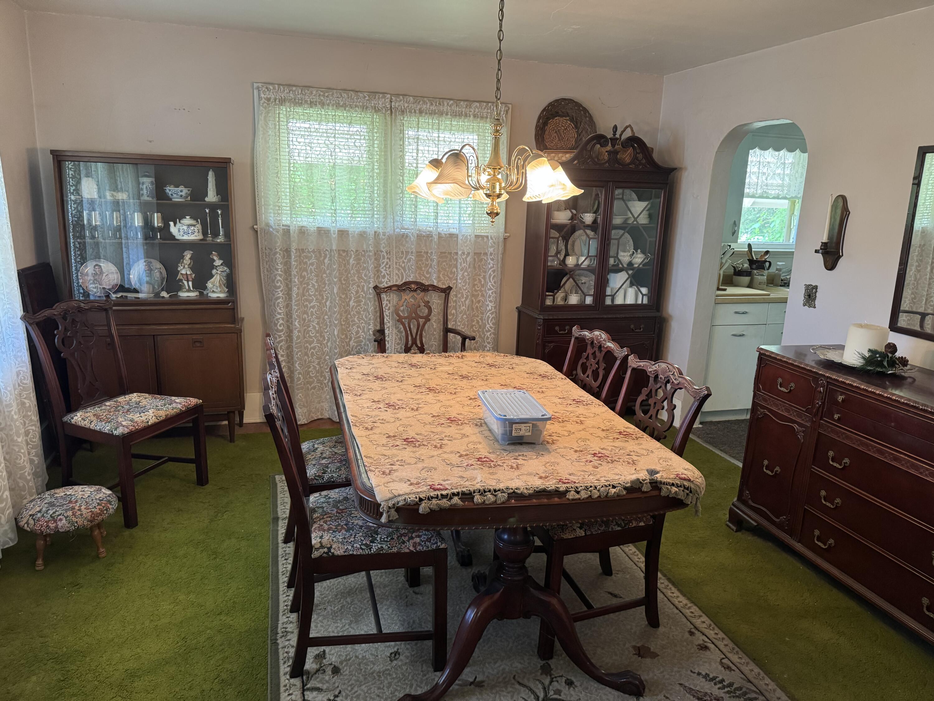 375 Ridge Road, Springfield, Ohio 45503