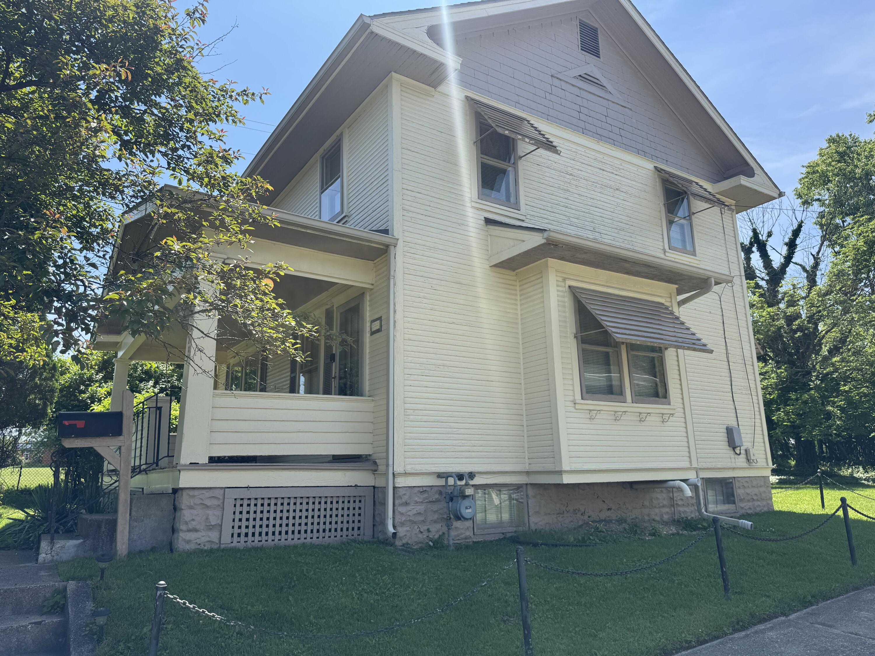 375 Ridge Road, Springfield, Ohio 45503