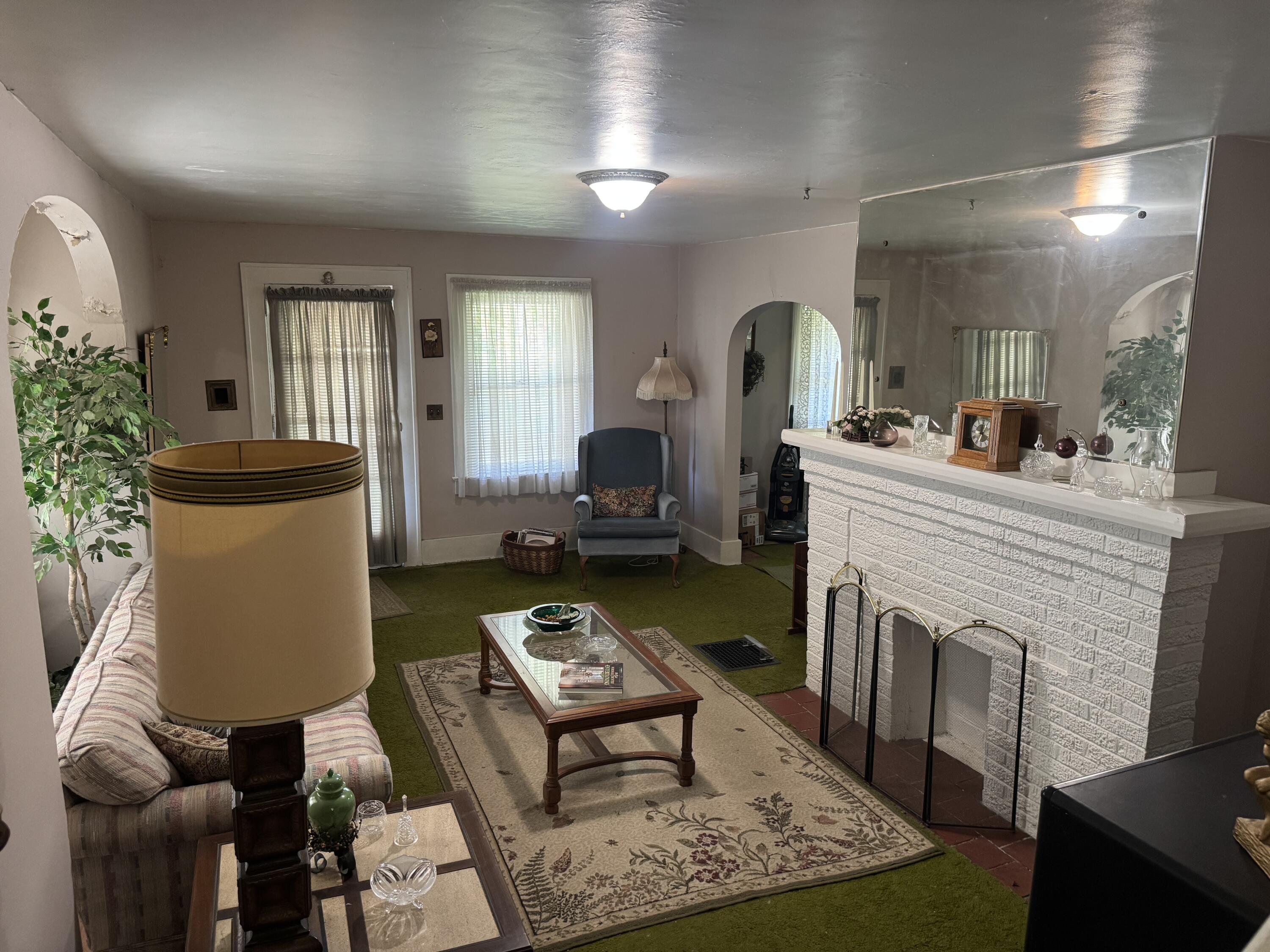 375 Ridge Road, Springfield, Ohio 45503