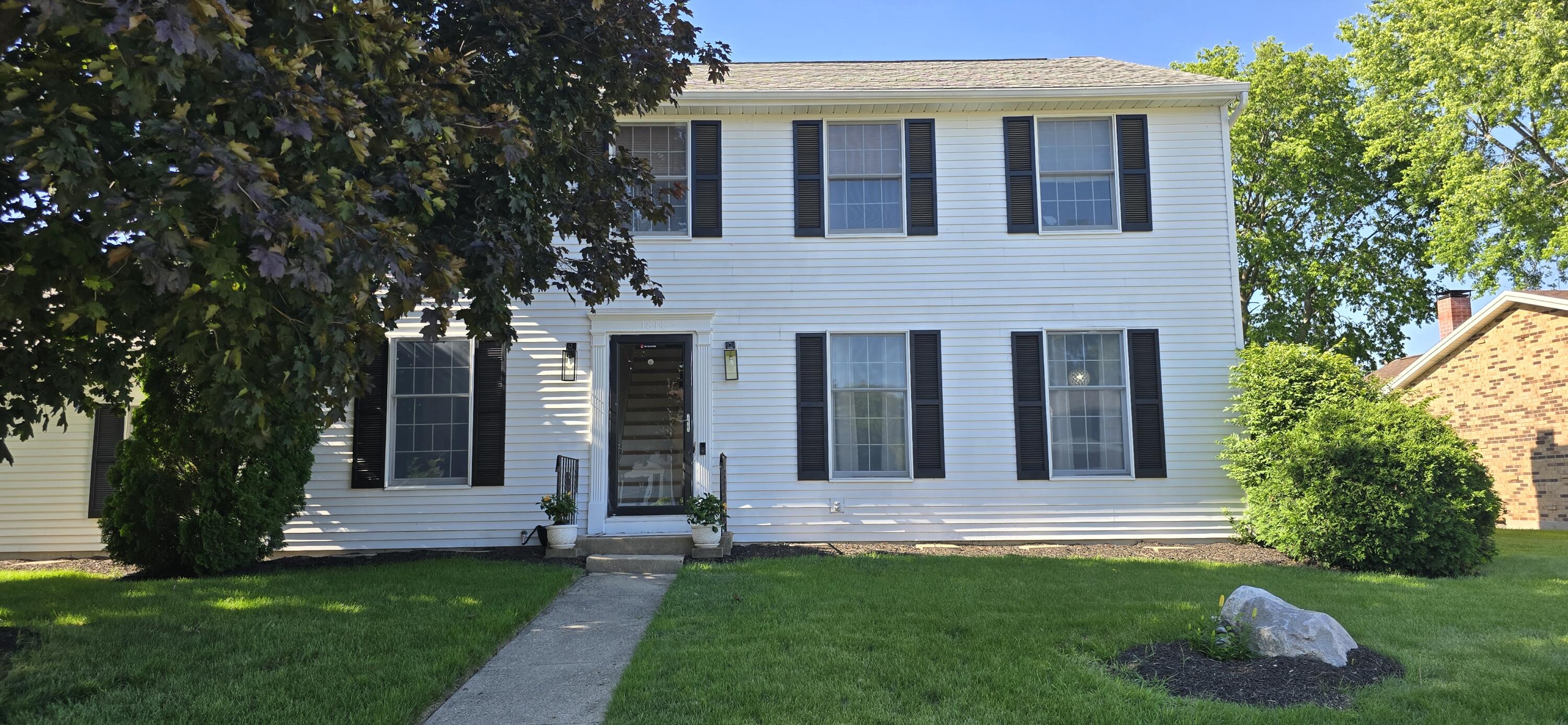 1814 Carlyle Drive, Piqua, Ohio 45356