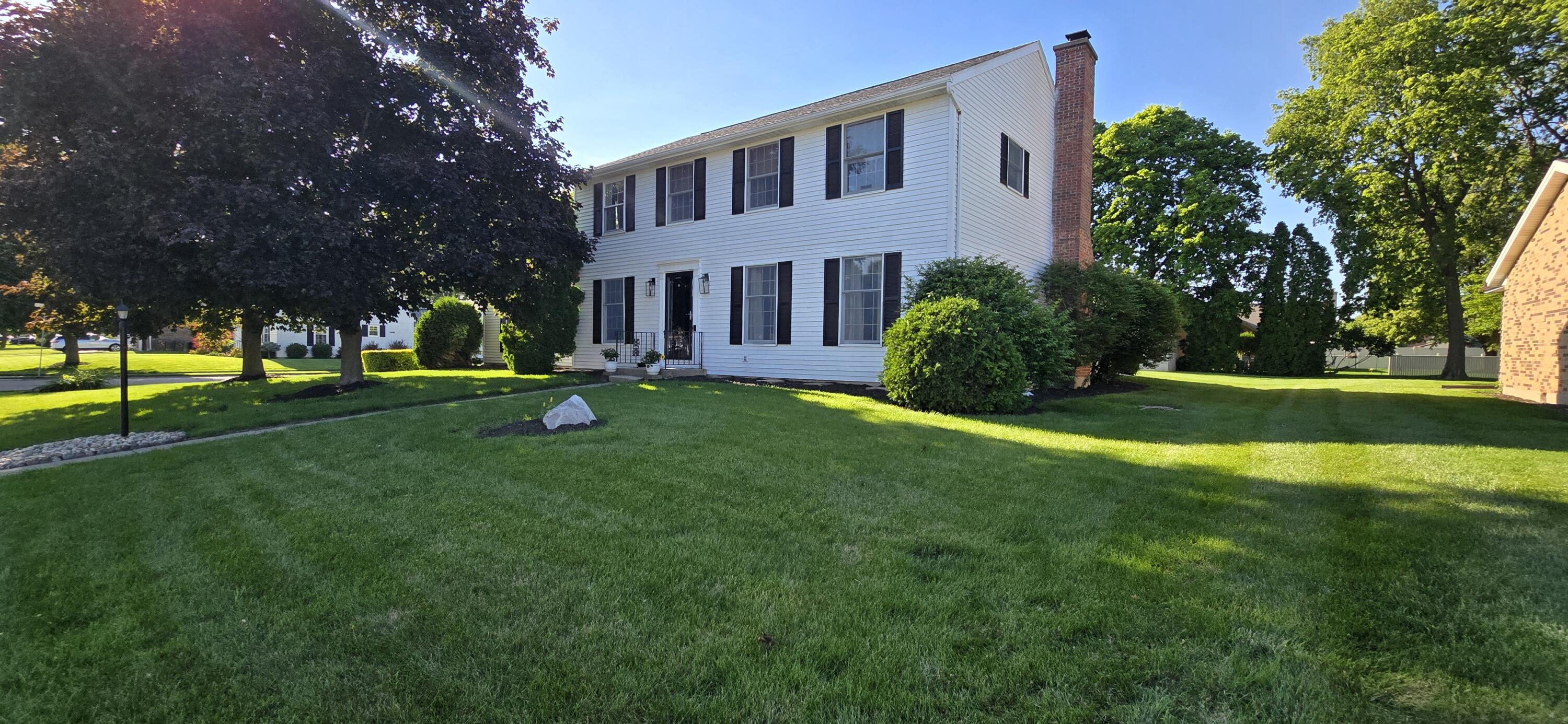 1814 Carlyle Drive, Piqua, Ohio 45356