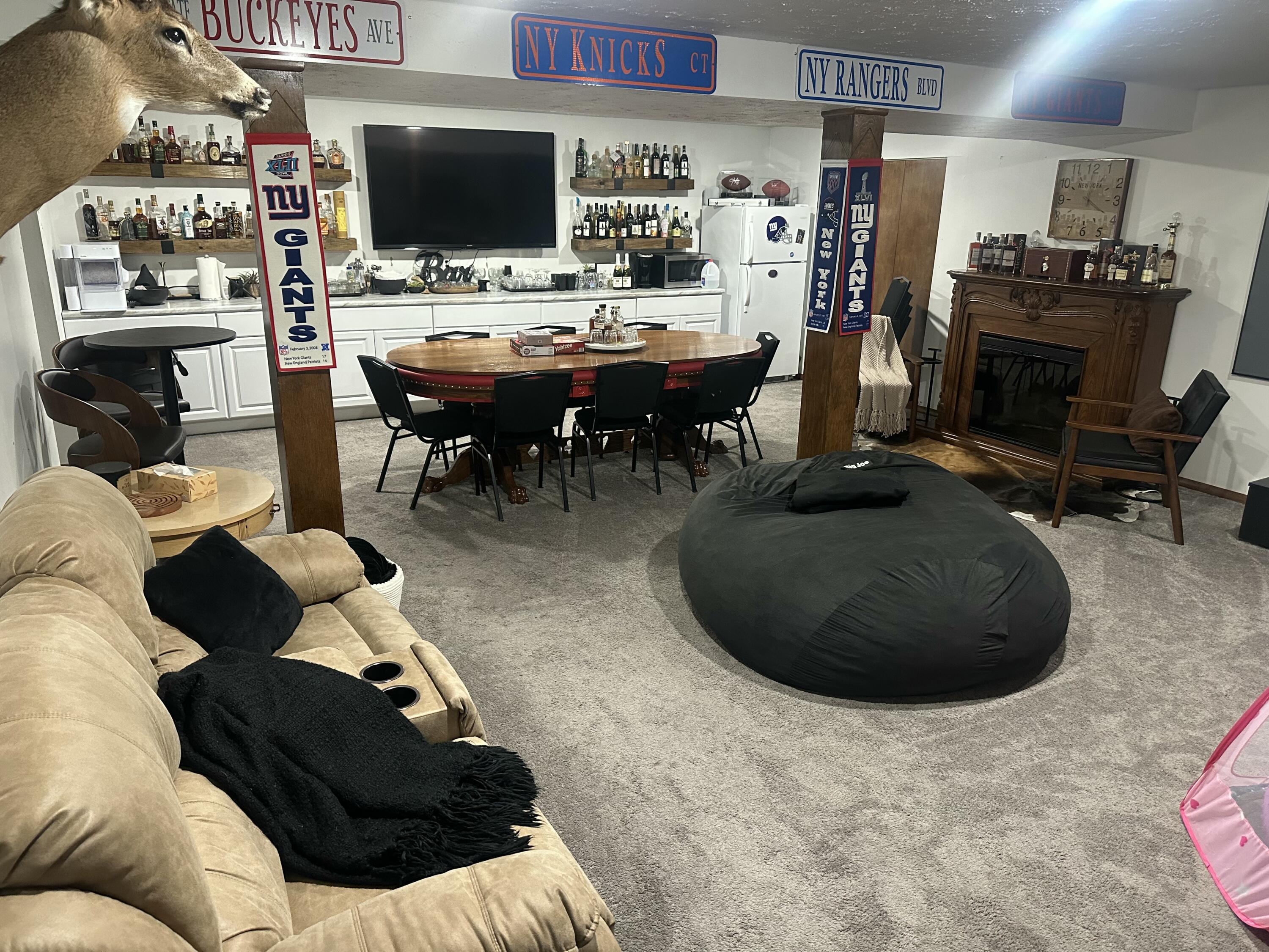 1814 Carlyle Drive, Piqua, Ohio 45356
