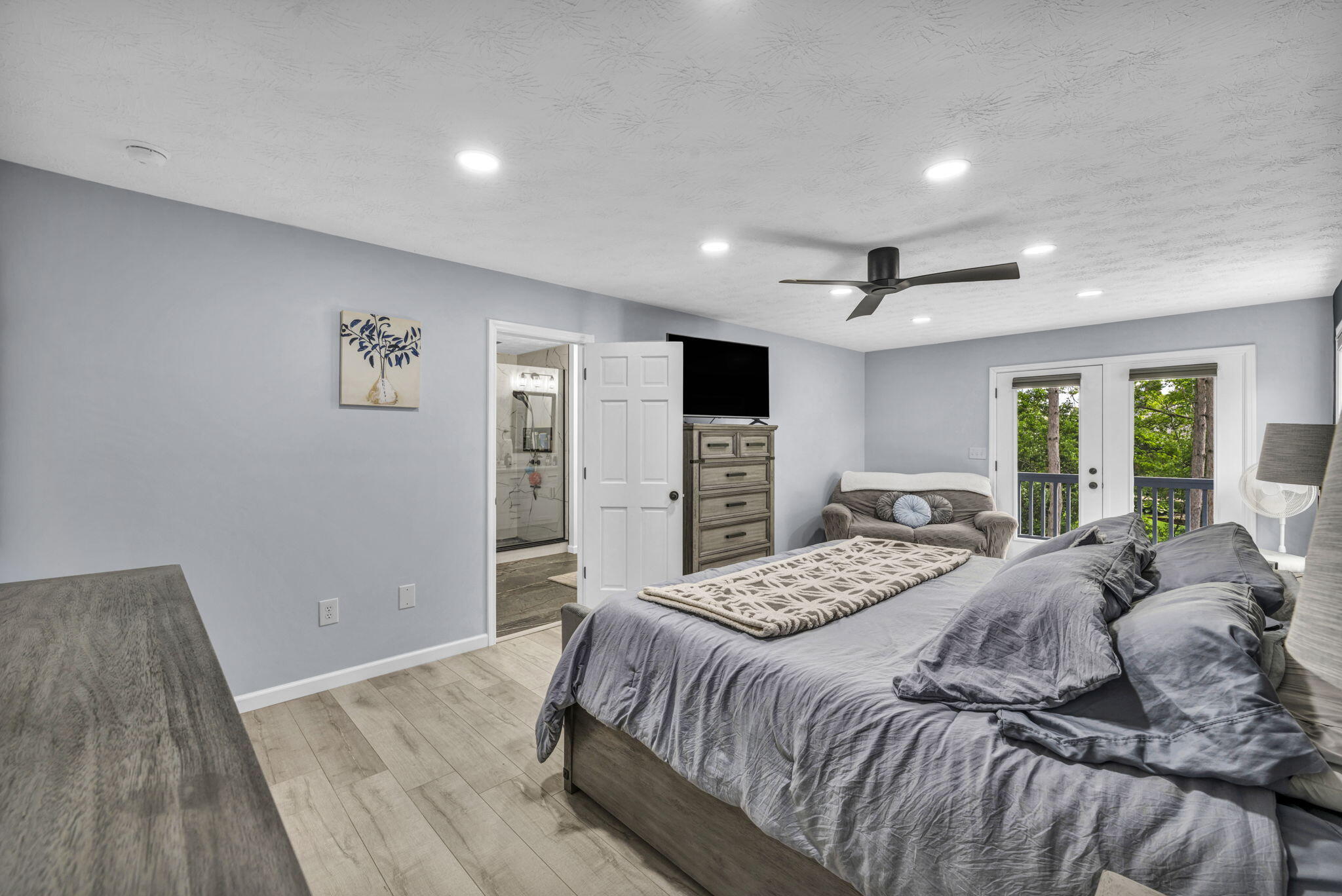 141 Camelot Drive, Urbana, Ohio 43078