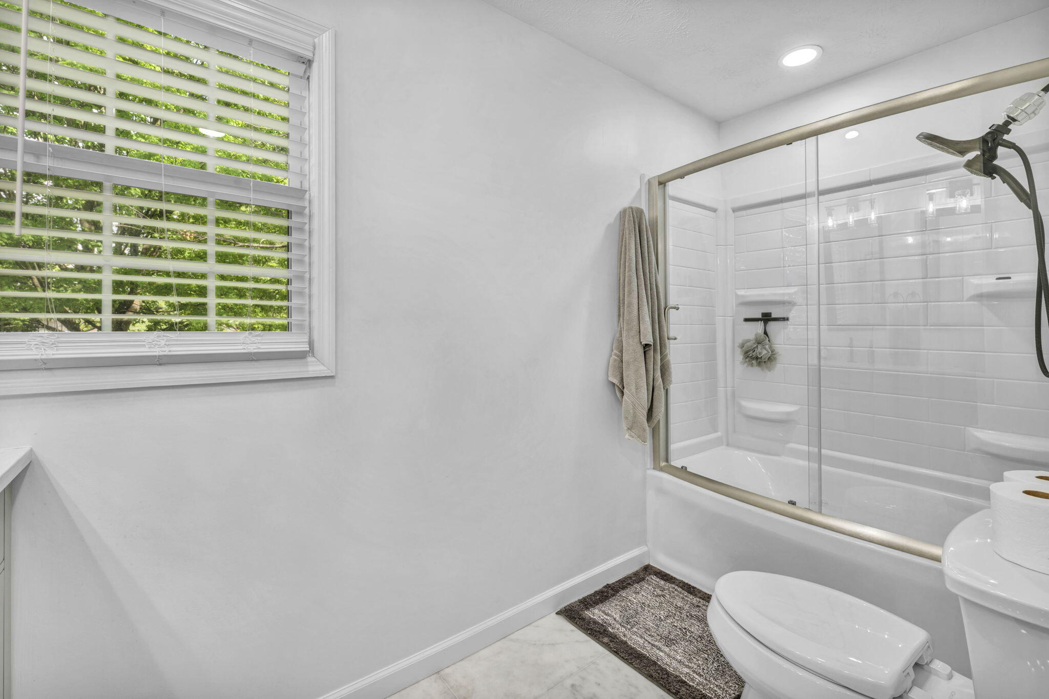 141 Camelot Drive, Urbana, Ohio 43078