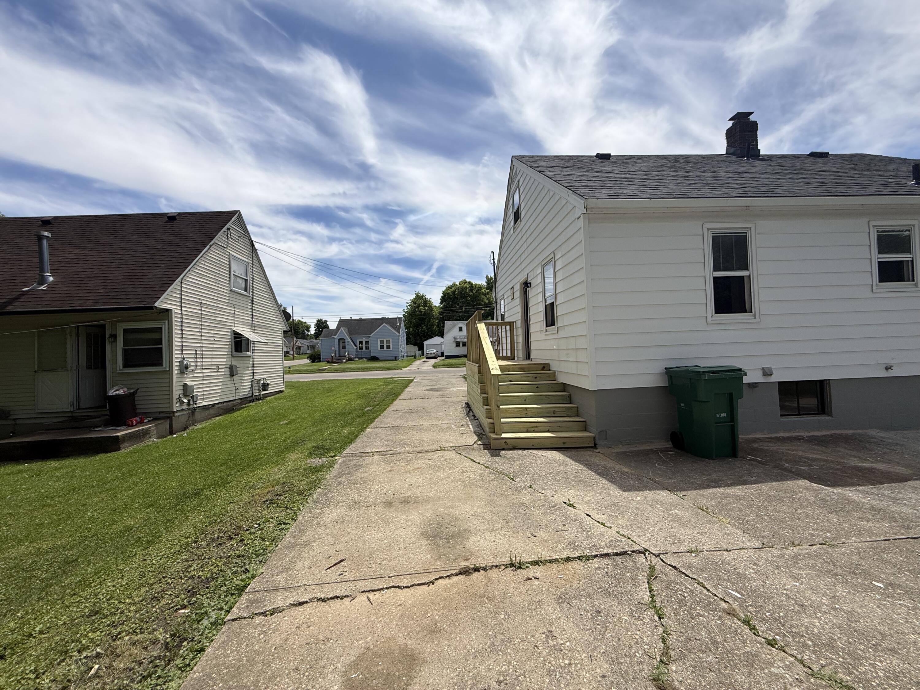 2222 Kenton Street, Springfield, Ohio 45505