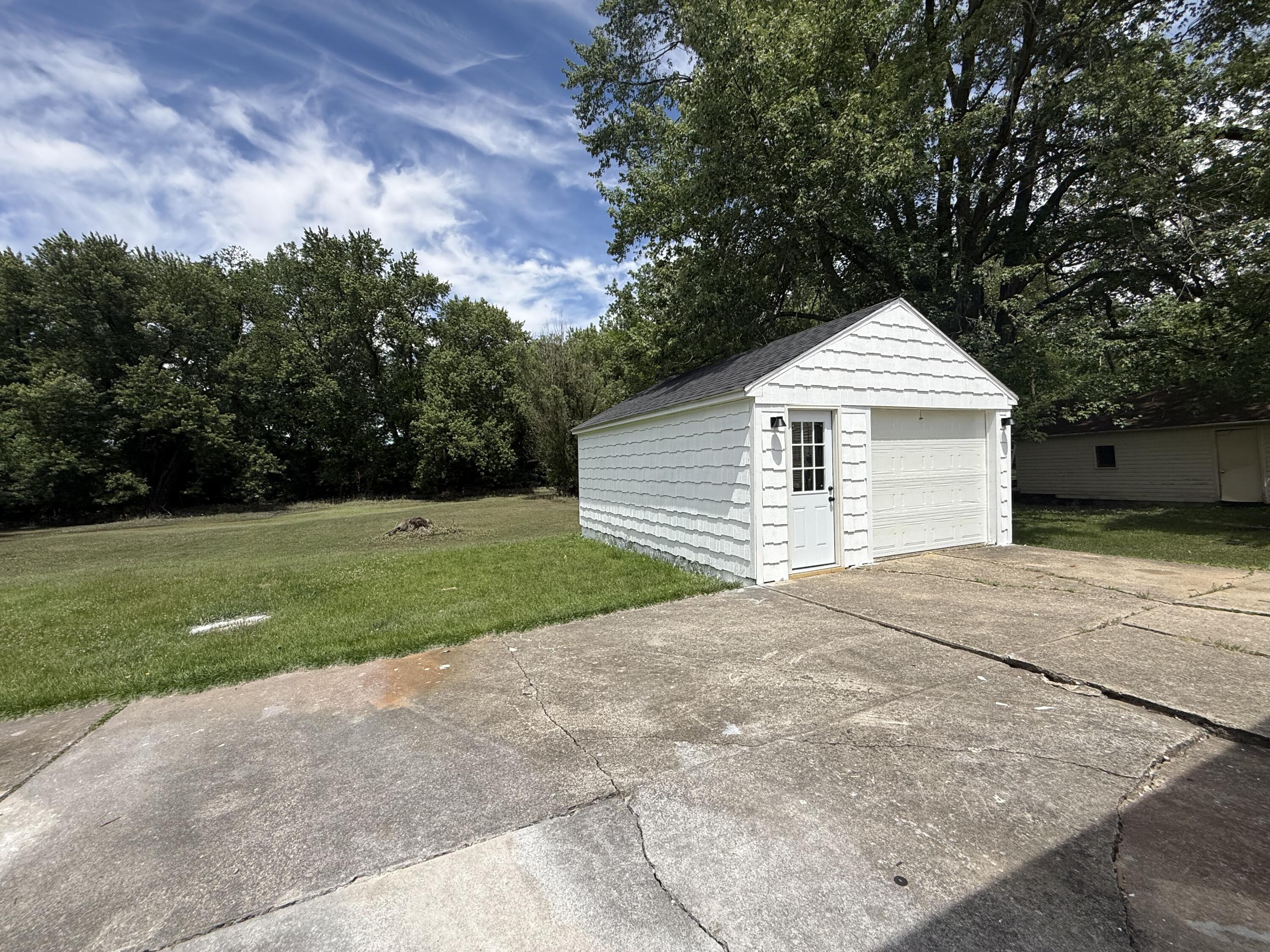 2222 Kenton Street, Springfield, Ohio 45505