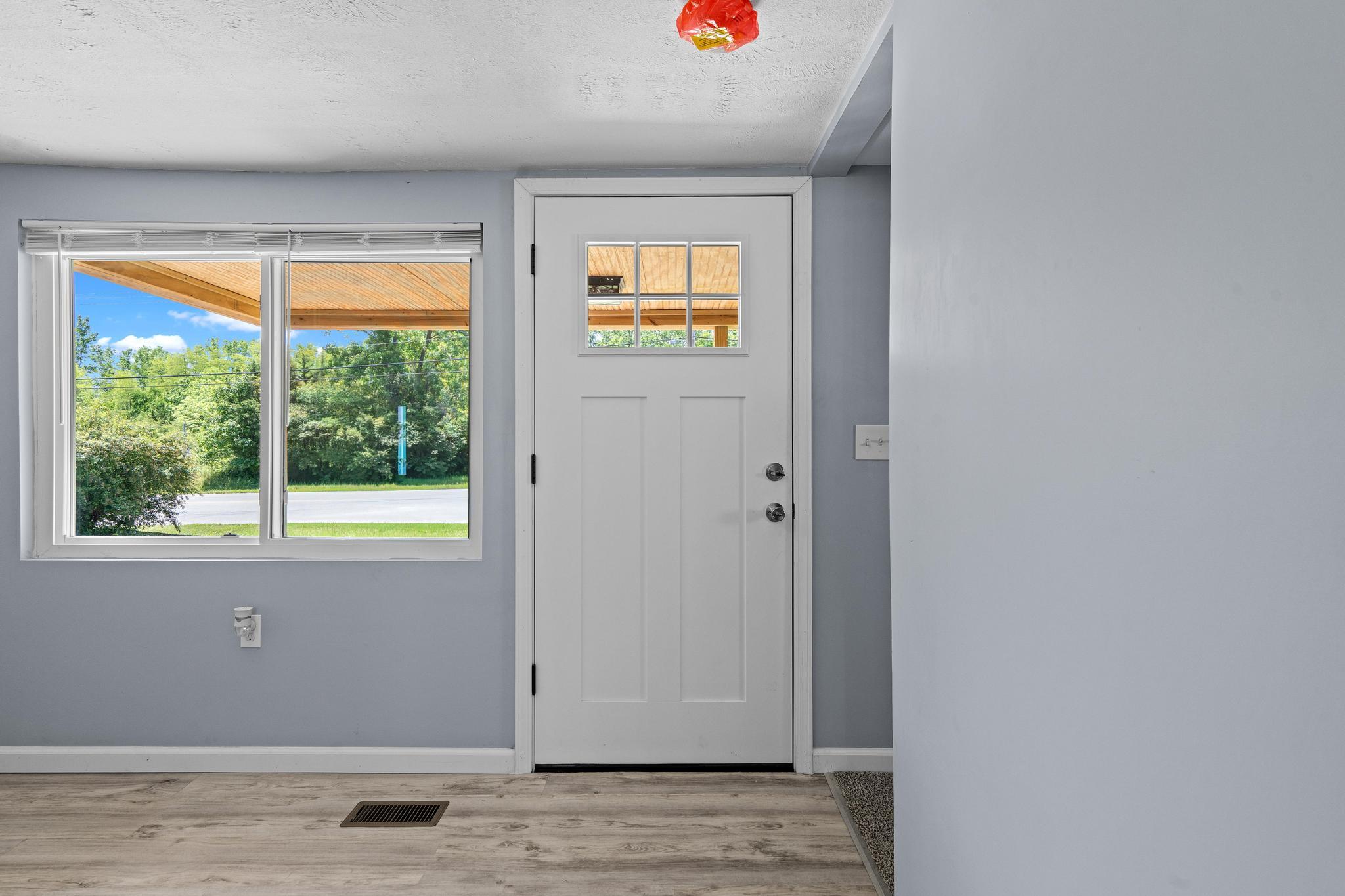 1920 Burnett Road, Springfield, Ohio 45505