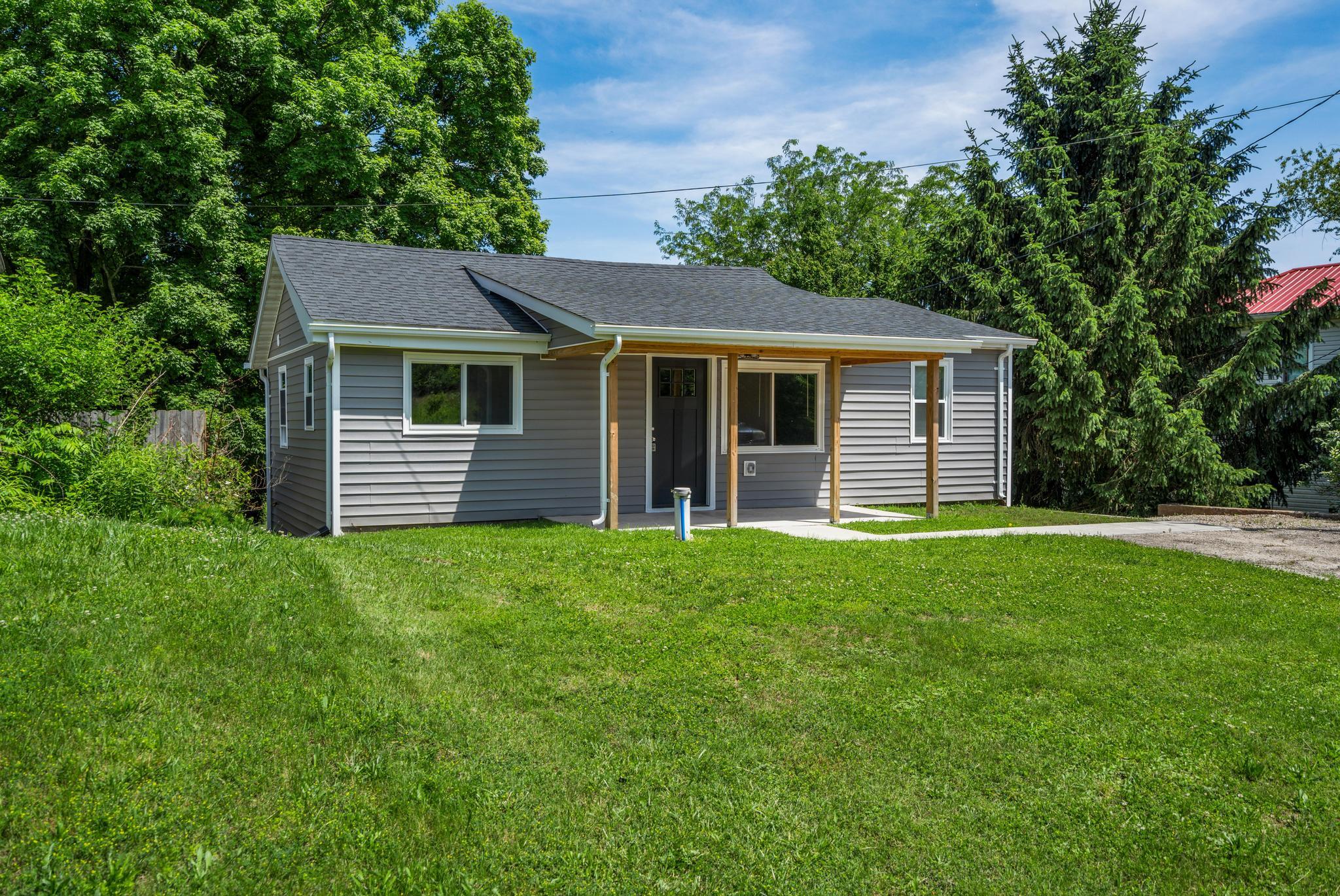 1920 Burnett Road, Springfield, Ohio 45505