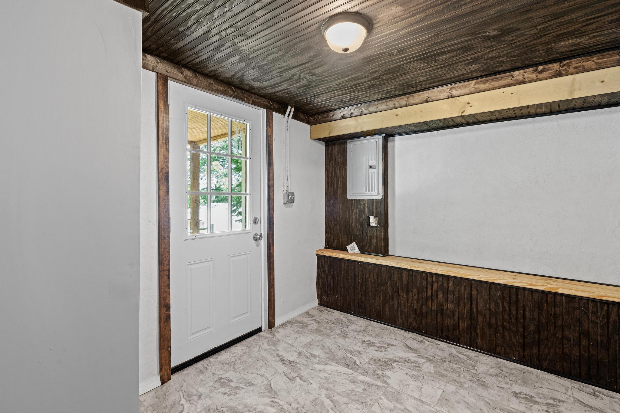 1920 Burnett Road, Springfield, Ohio 45505