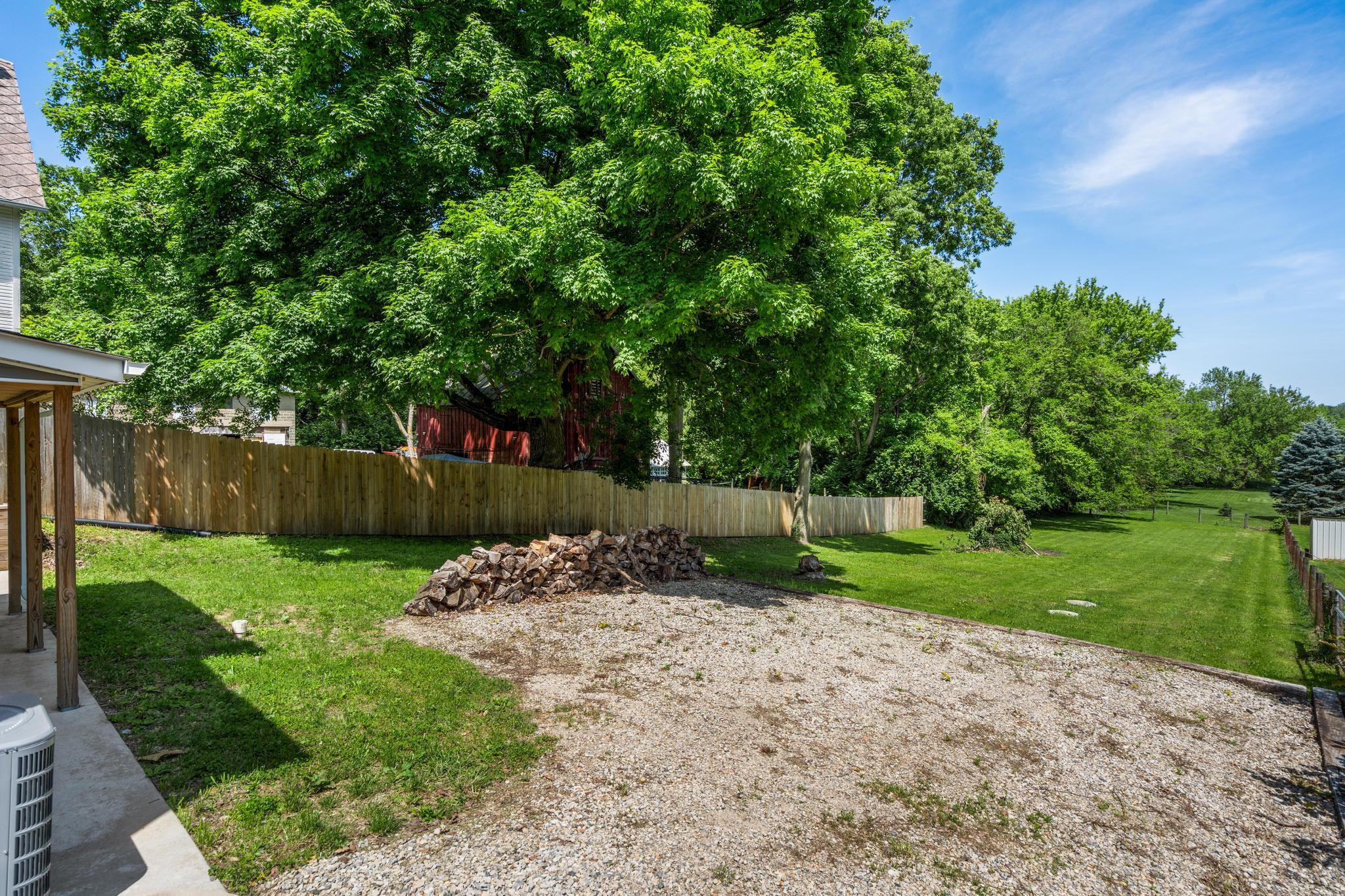 1920 Burnett Road, Springfield, Ohio 45505