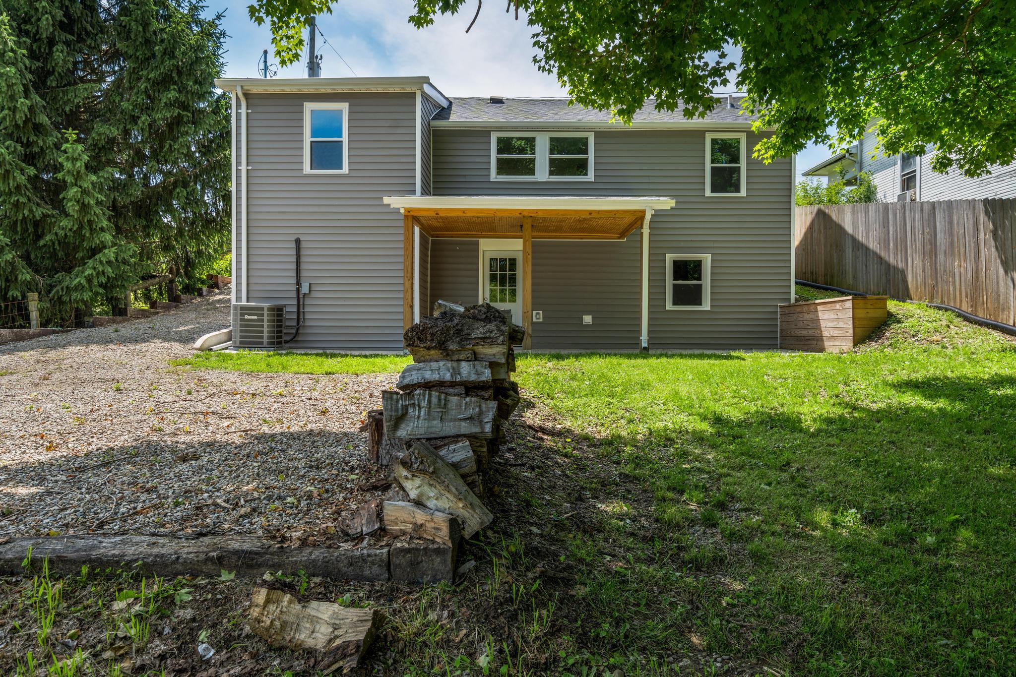 1920 Burnett Road, Springfield, Ohio 45505