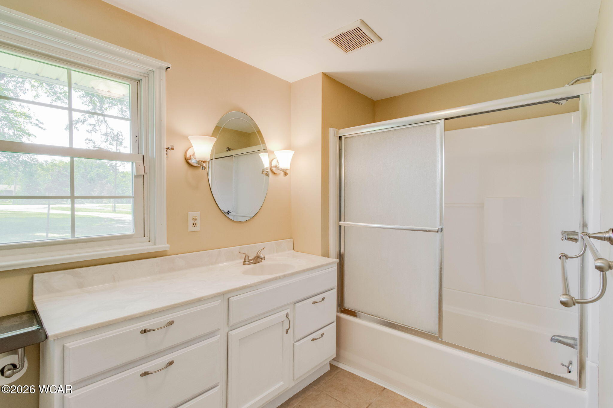 4545 Ada Road, Lima, Ohio