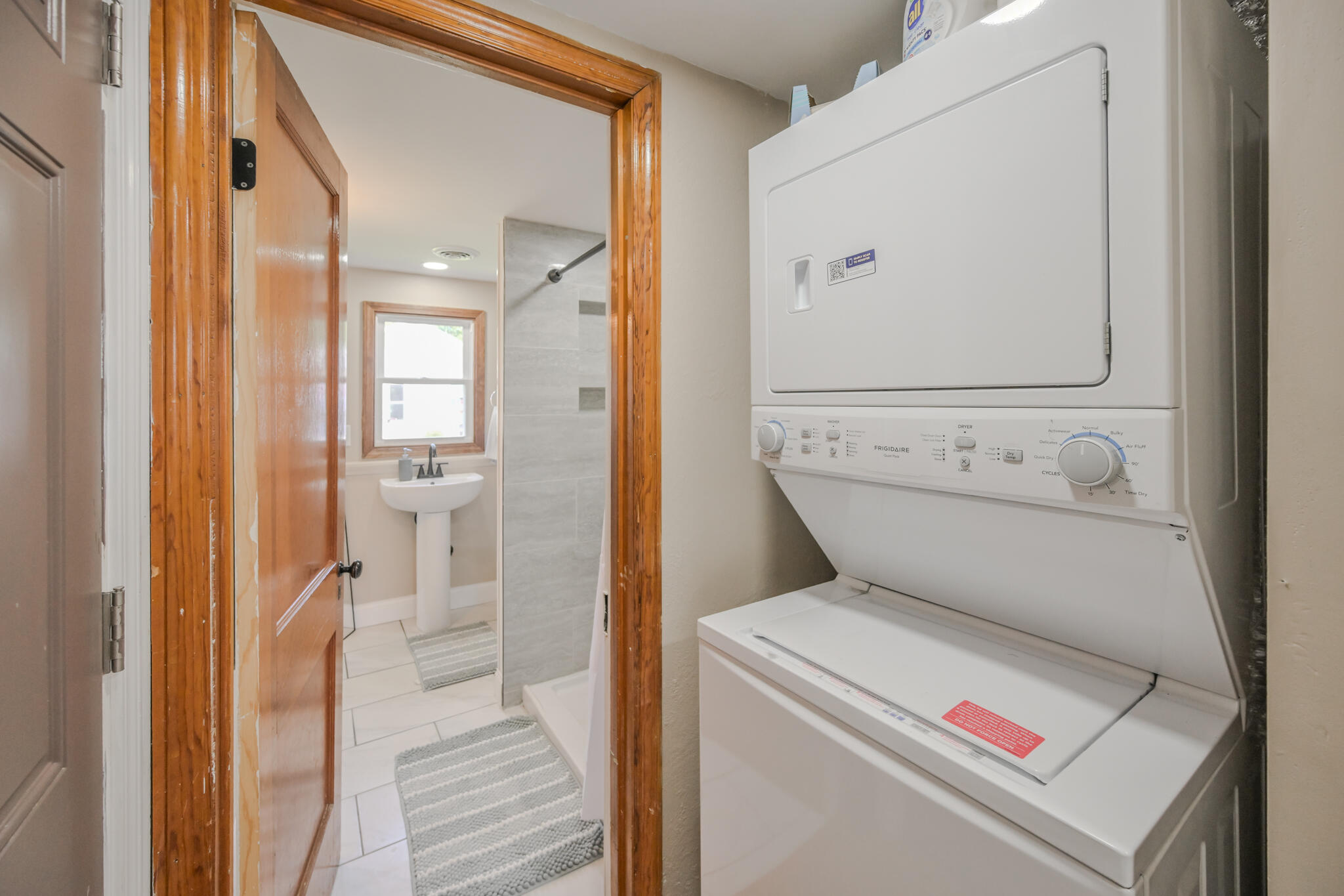 8960 Maple Street, Lakeview, Ohio 43331