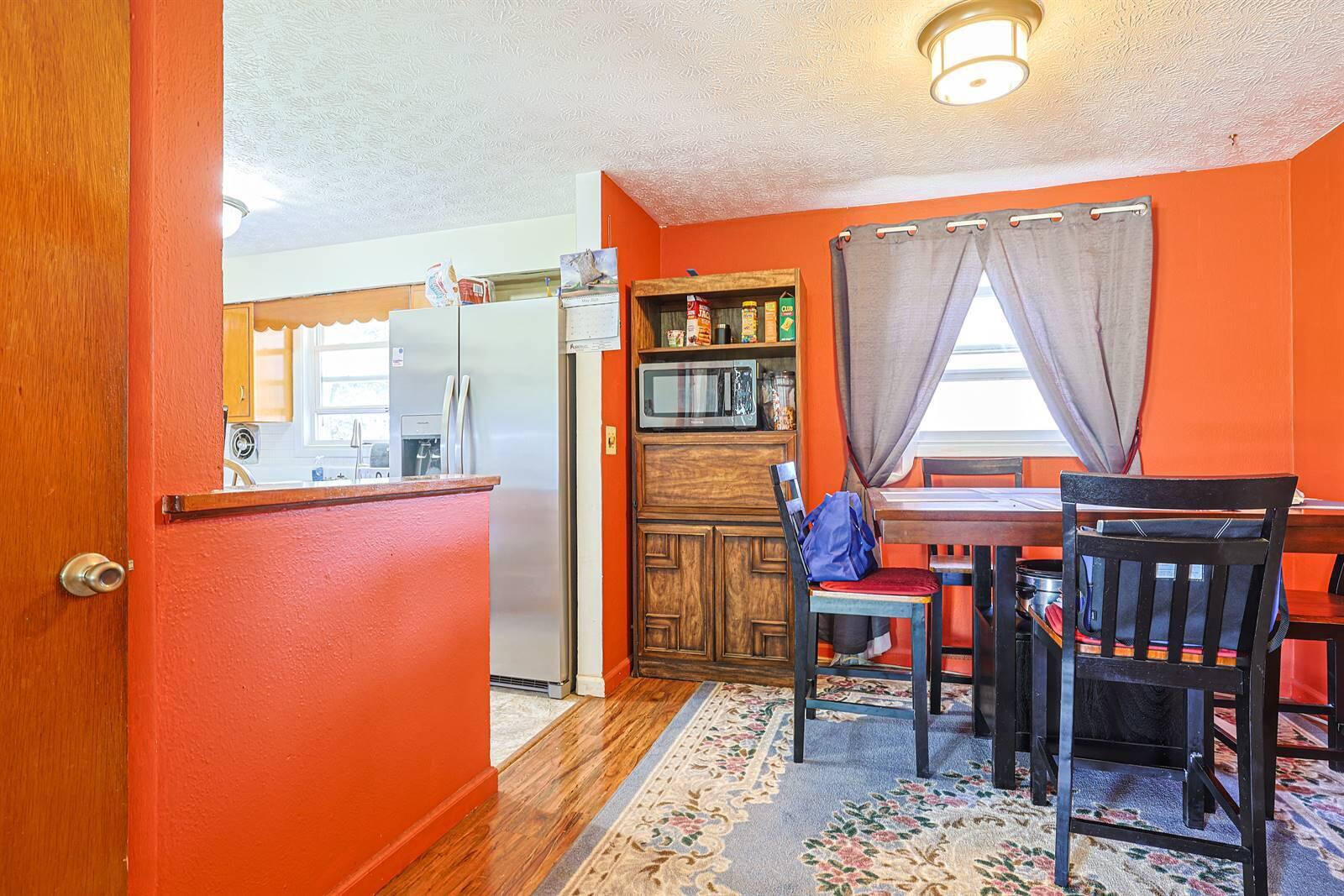 568 Barbara Drive, Tipp City, Ohio 45371