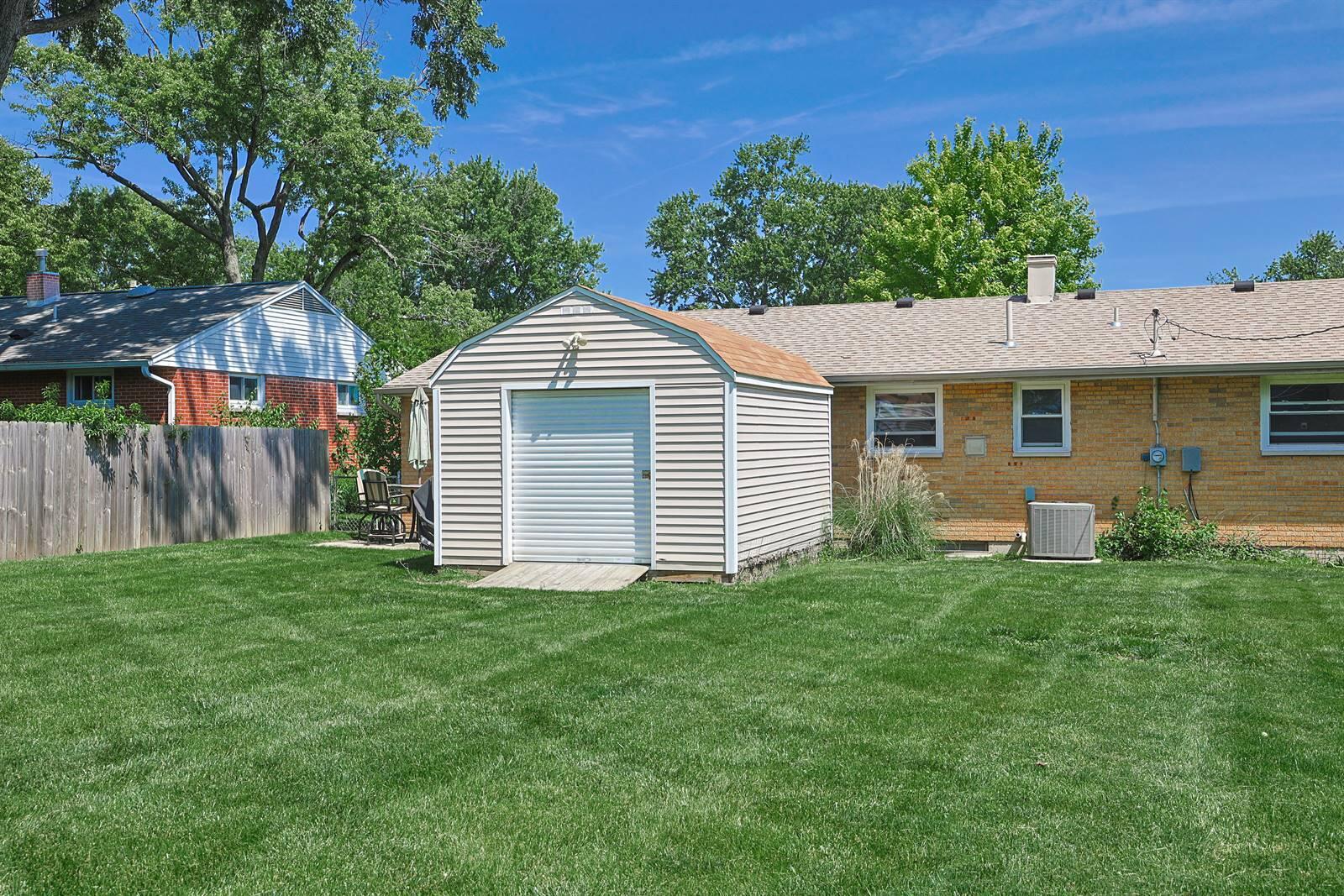 568 Barbara Drive, Tipp City, Ohio 45371