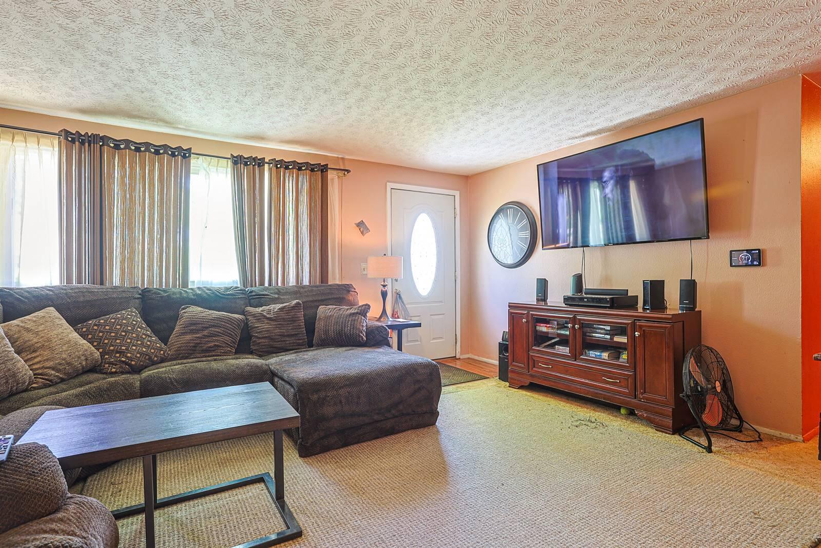 568 Barbara Drive, Tipp City, Ohio 45371