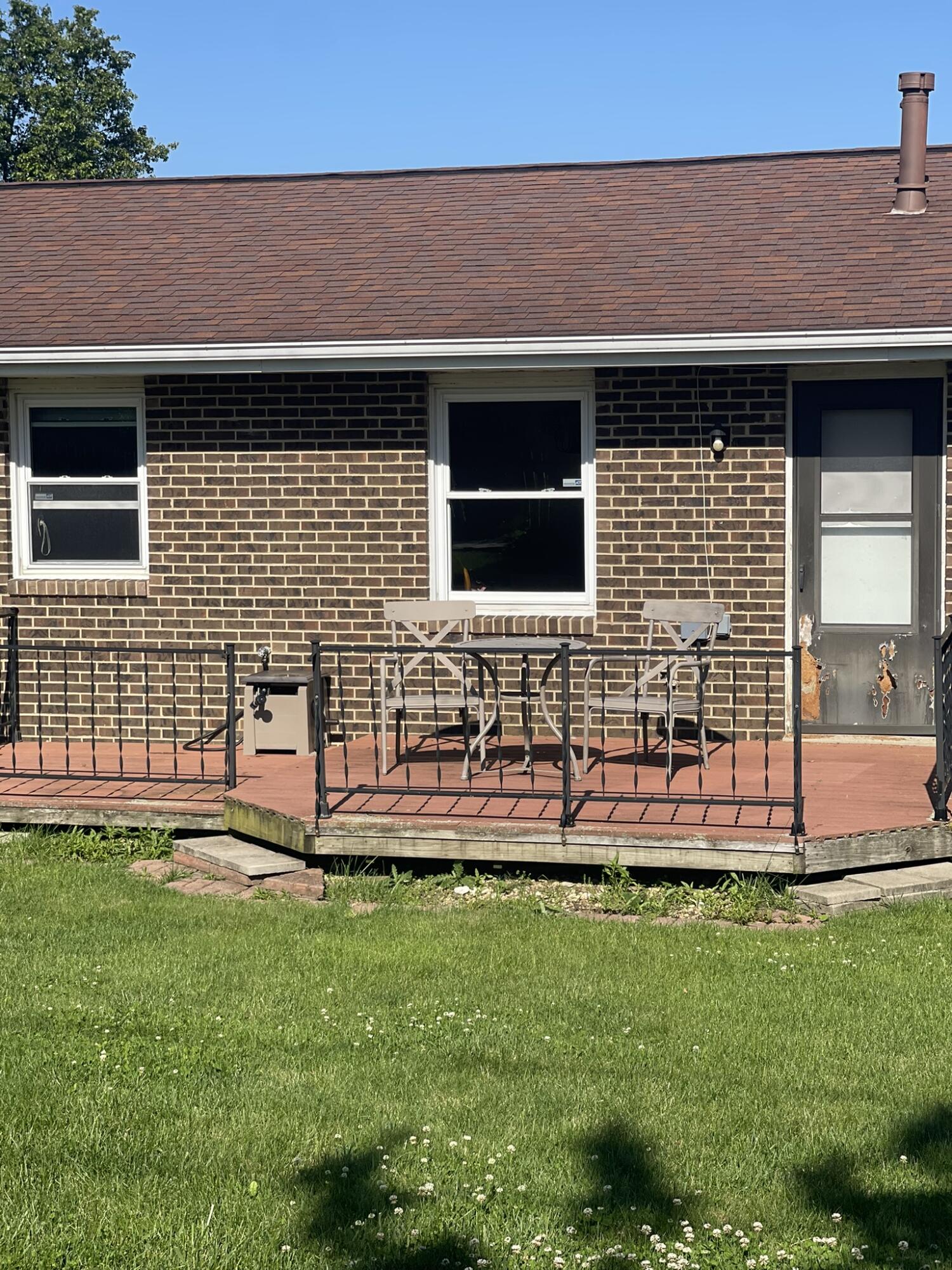 5427 Richmoor Road, Springfield, Ohio 45503