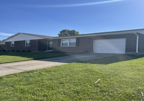 5427 Richmoor Road, Springfield, Ohio 45503, 3 Bedrooms Bedrooms, ,1 BathroomBathrooms,Residential,For Sale,Richmoor,1046042