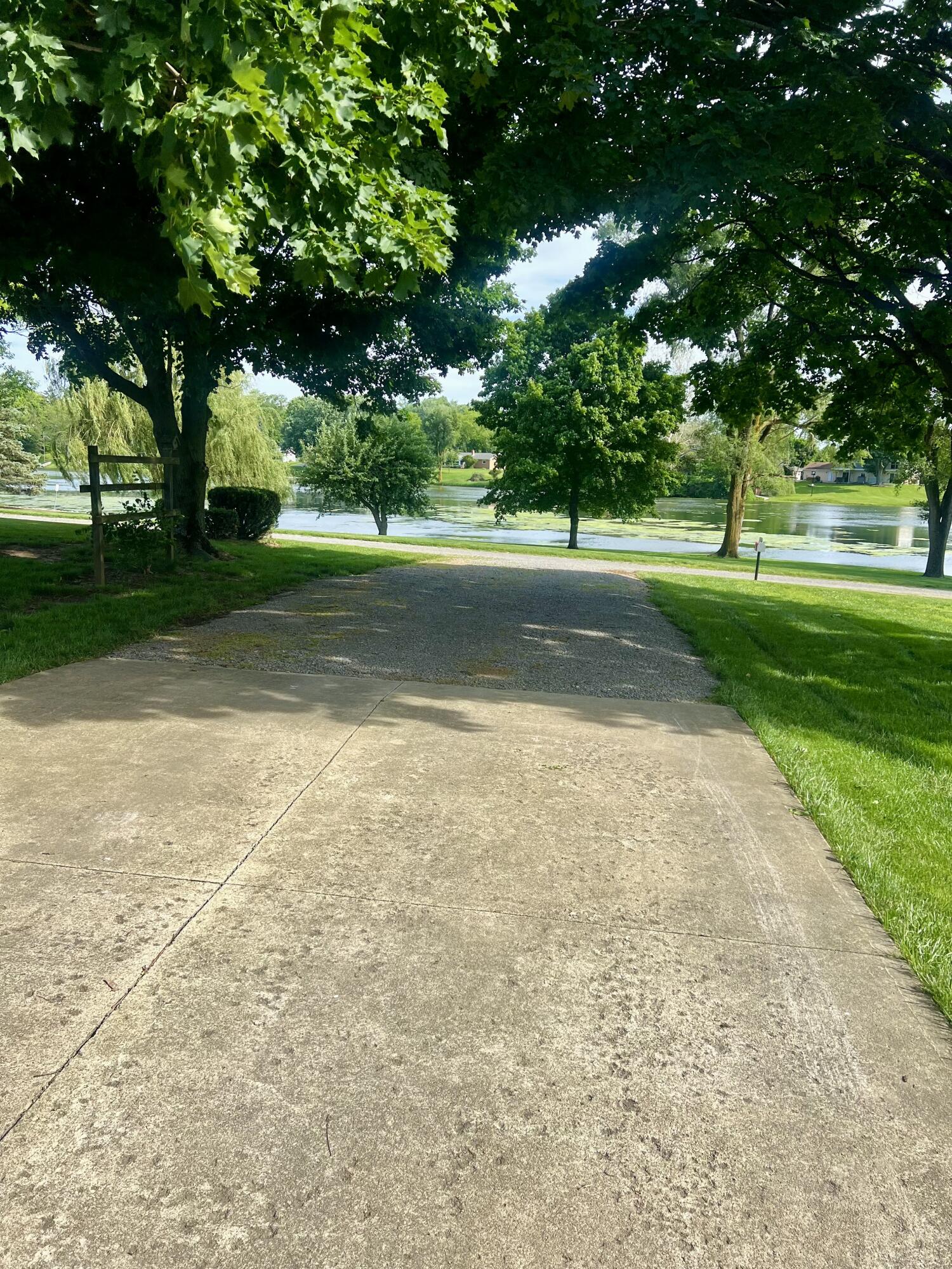 3687 Bell Road, Huntsville, Ohio 43324