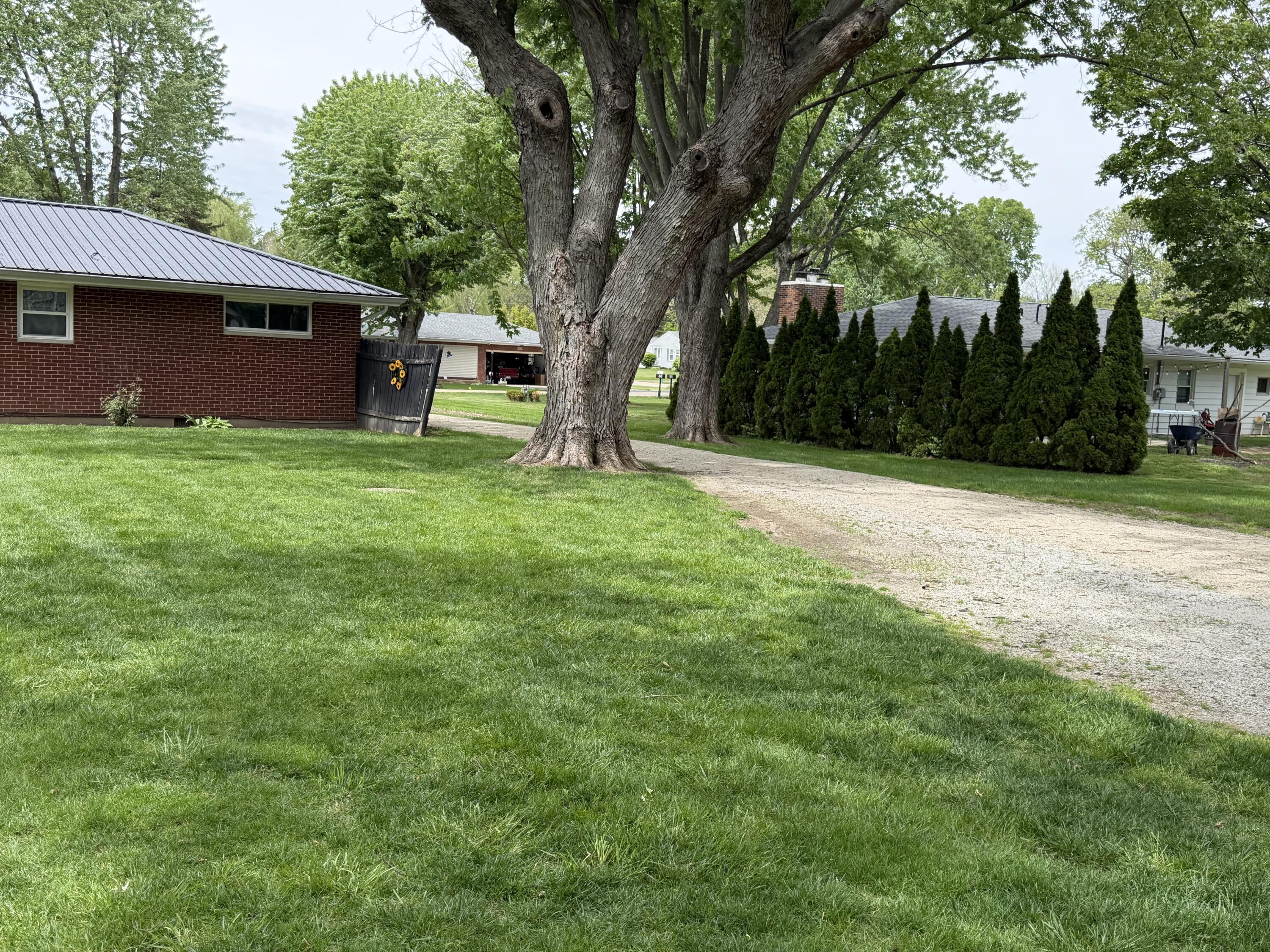 344 Greenacres Drive, Springfield, Ohio 45504