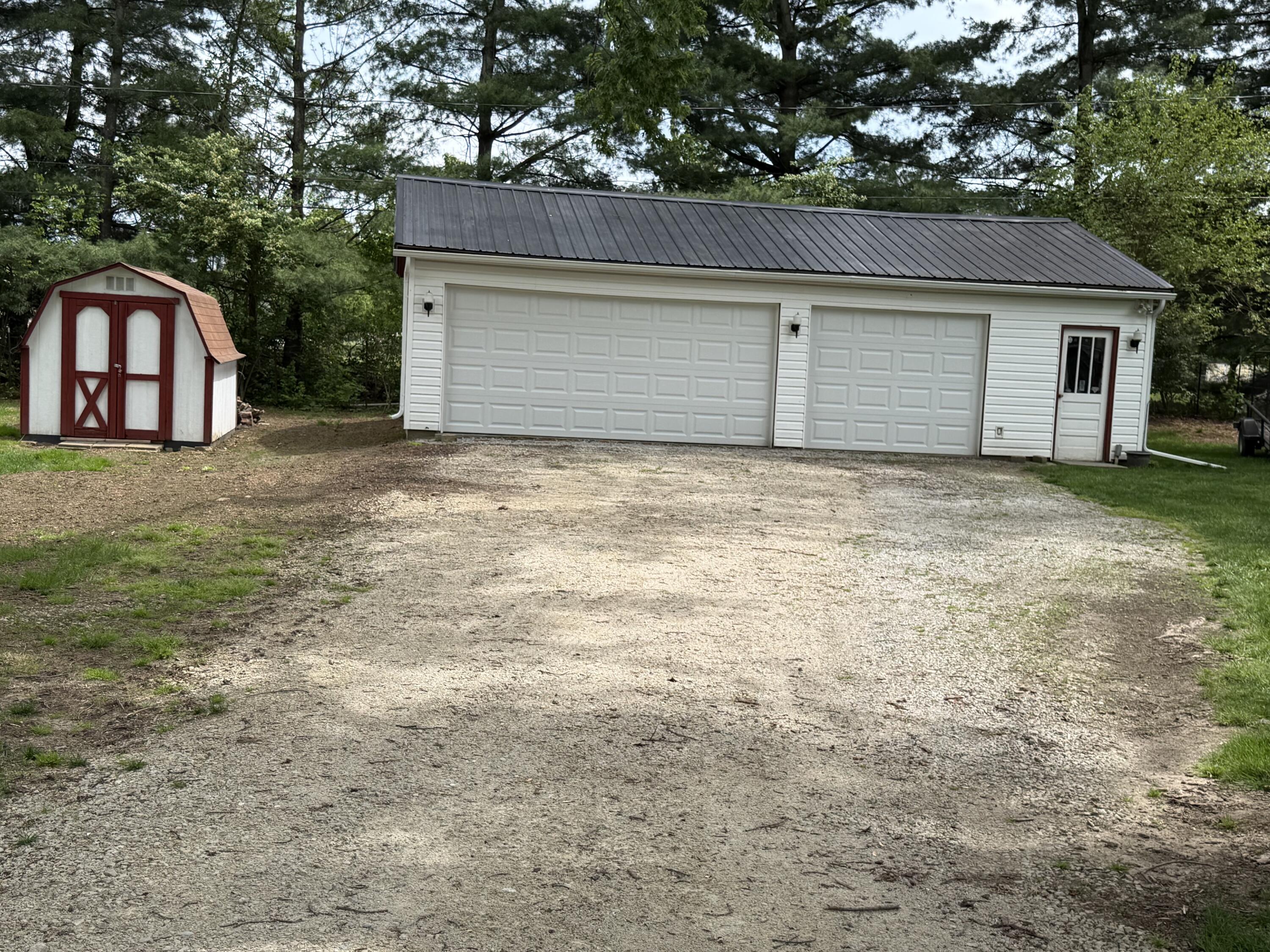 344 Greenacres Drive, Springfield, Ohio 45504