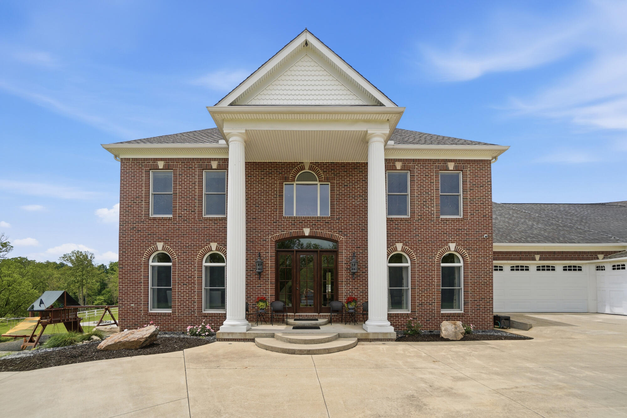 4681 Upper Valley Pike, Springfield, Ohio 45502