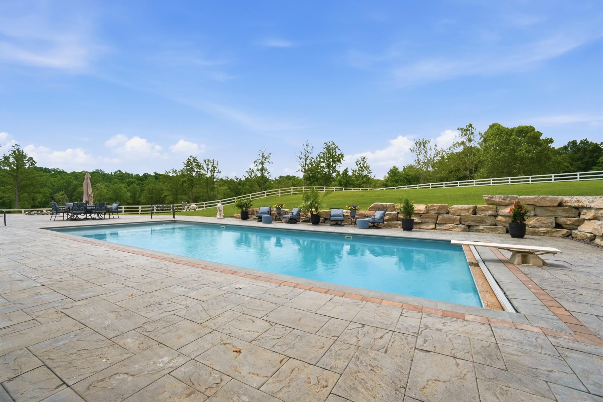 4681 Upper Valley Pike, Springfield, Ohio 45502
