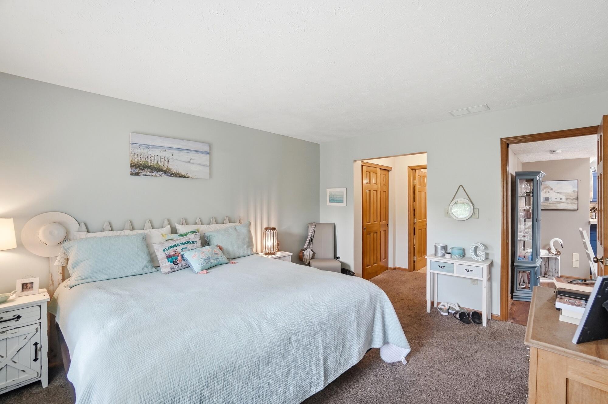 1912 Wedgewood Circle, Springfield, Ohio 45503