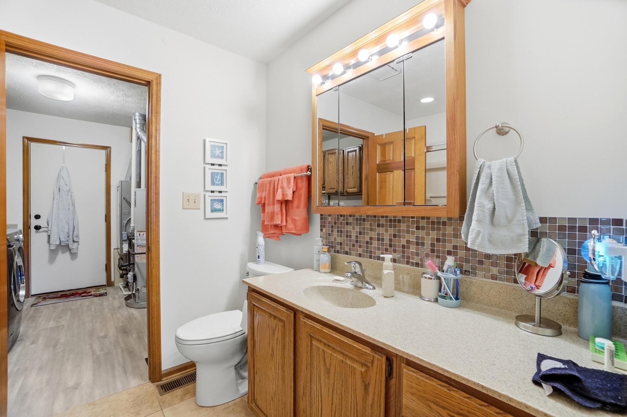 1912 Wedgewood Circle, Springfield, Ohio 45503