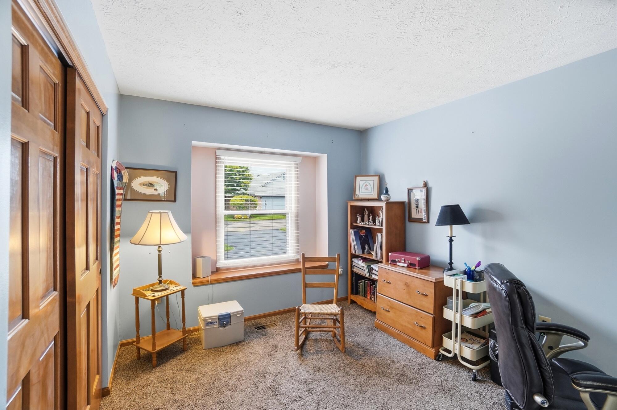 1912 Wedgewood Circle, Springfield, Ohio 45503