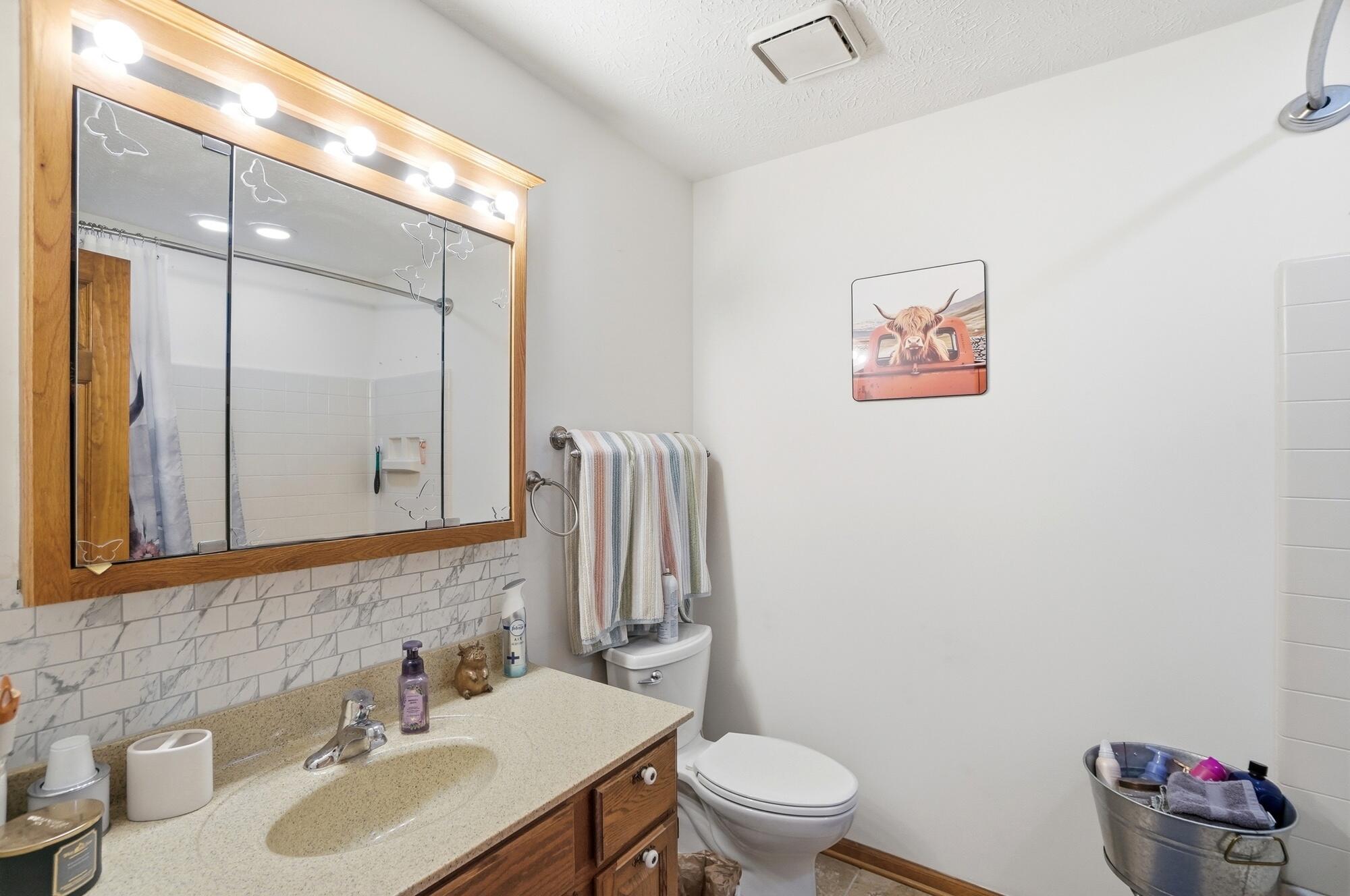 1912 Wedgewood Circle, Springfield, Ohio 45503