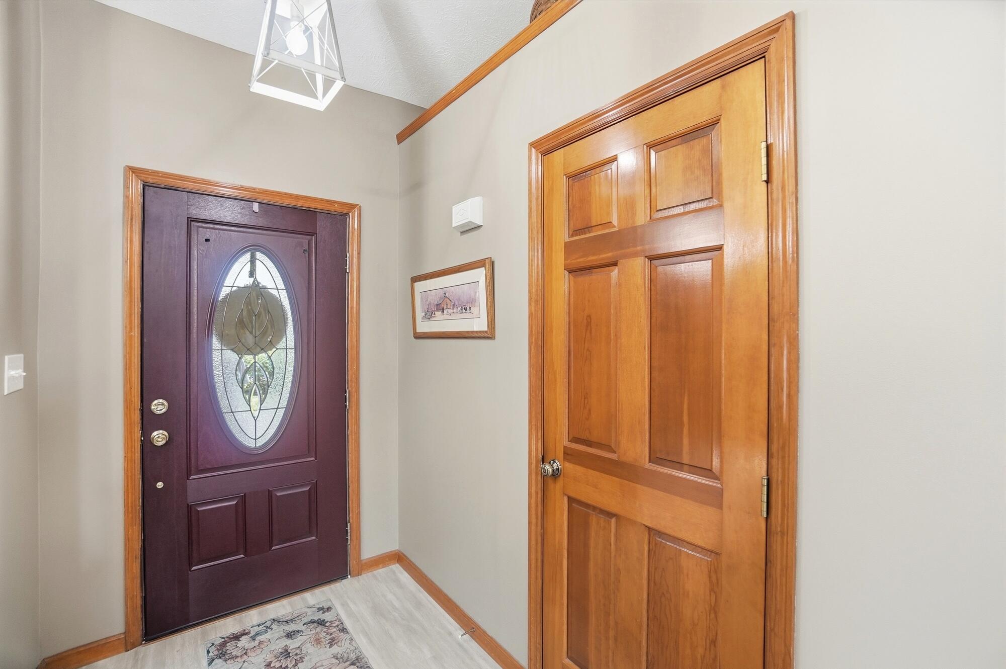 1912 Wedgewood Circle, Springfield, Ohio 45503