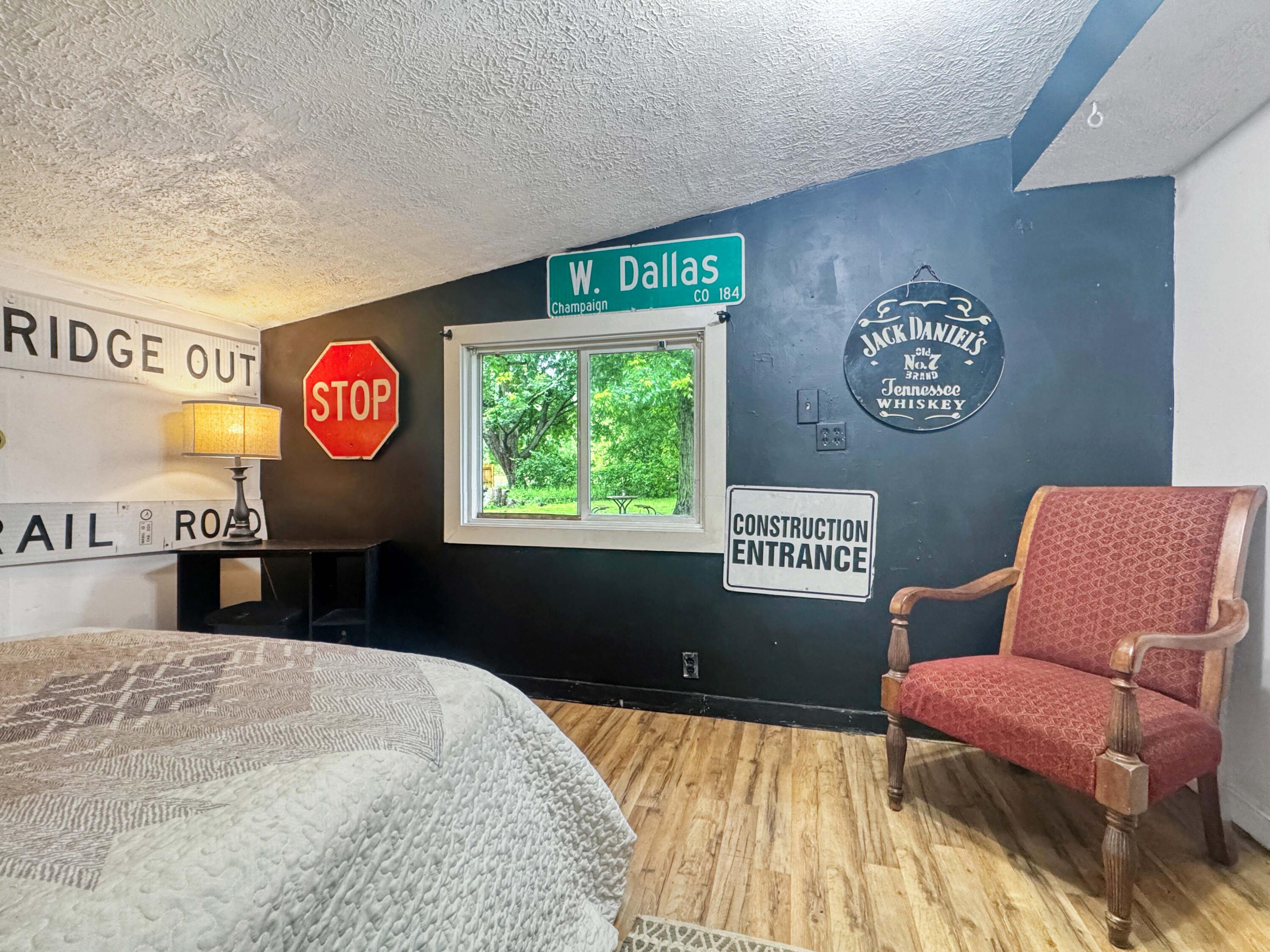 1337 Dallas Road, Urbana, Ohio 43078