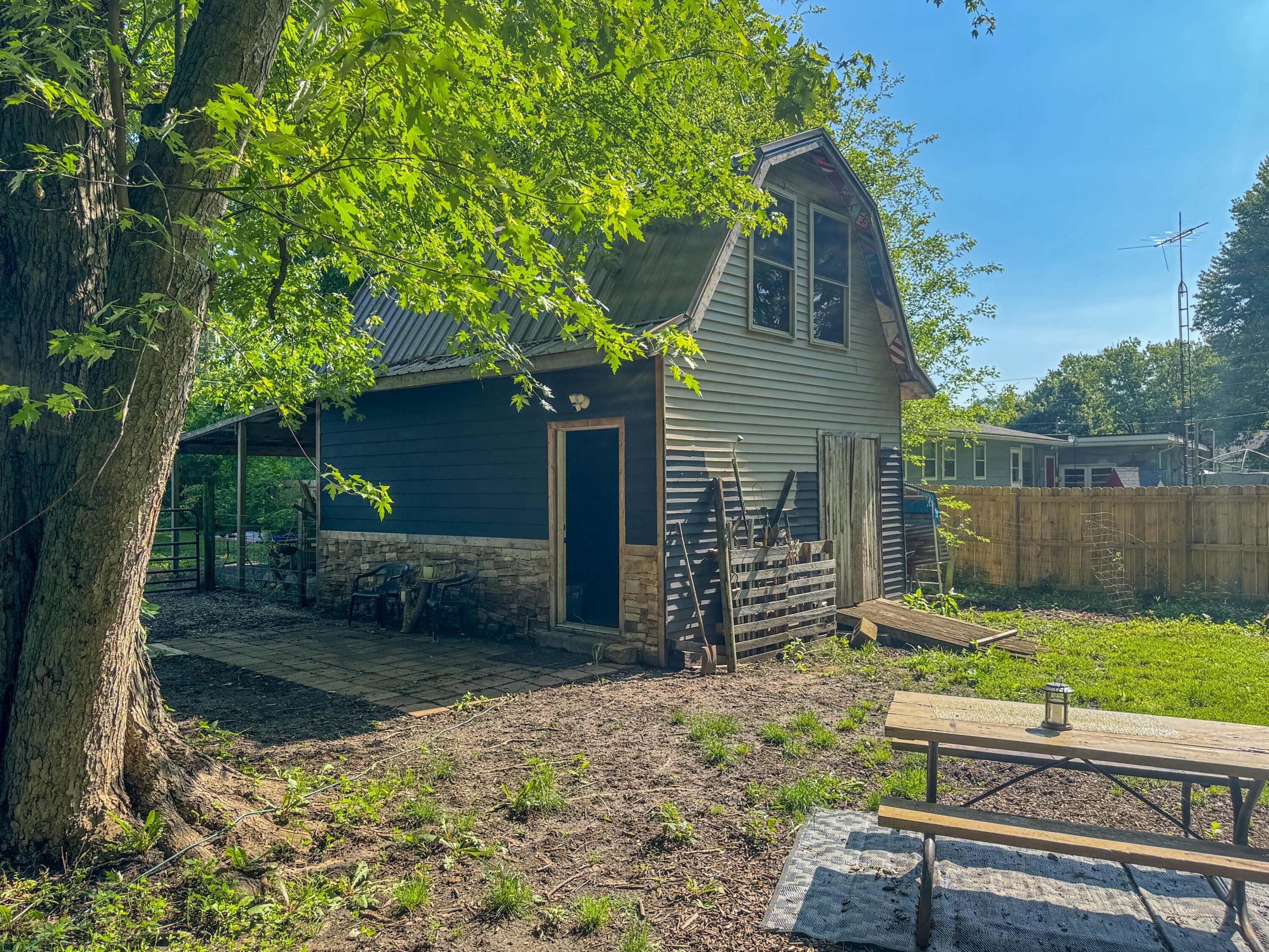 1337 Dallas Road, Urbana, Ohio 43078