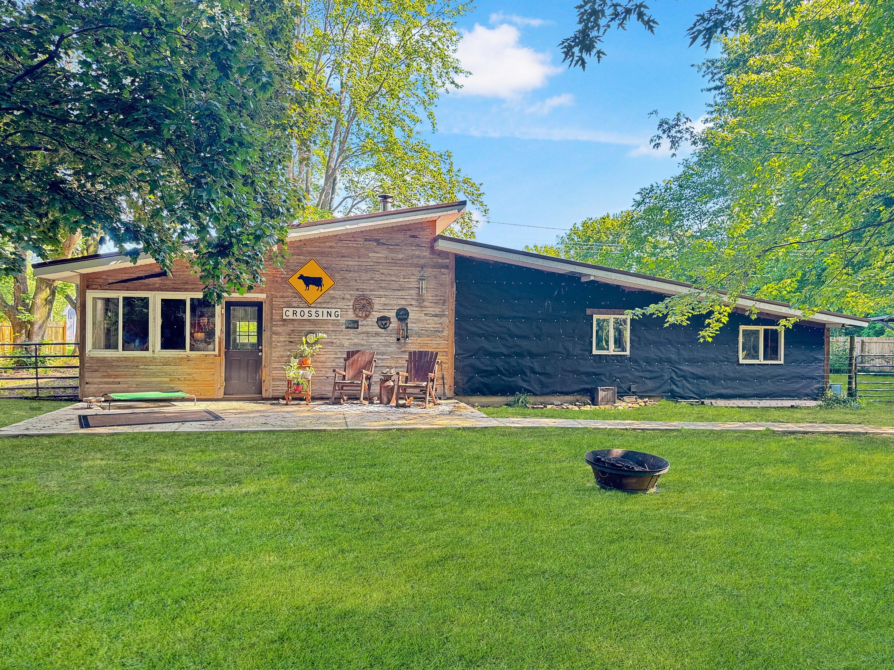 1337 Dallas Road, Urbana, Ohio 43078