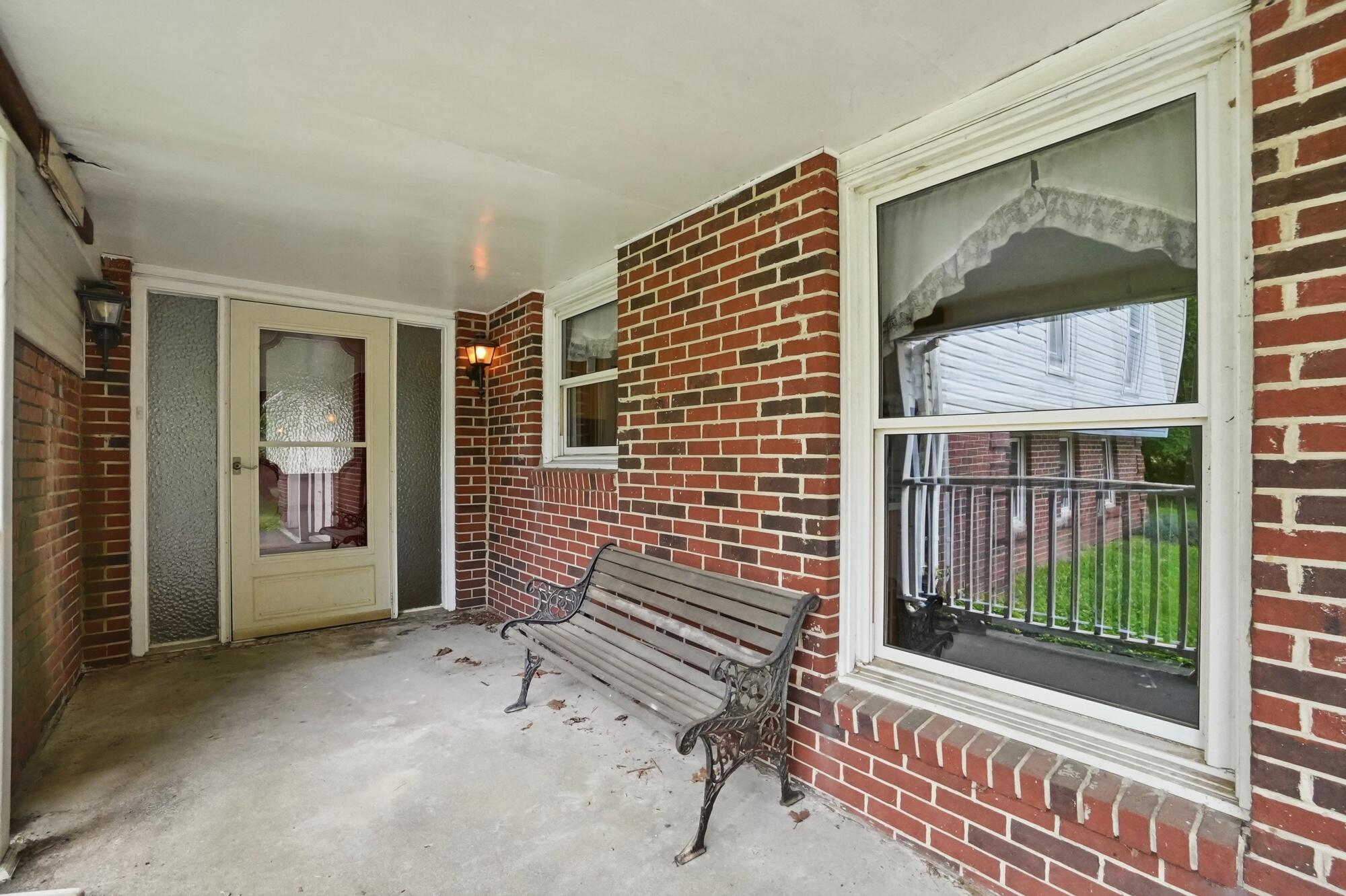 5844 Morris Road, Springfield, Ohio 45502