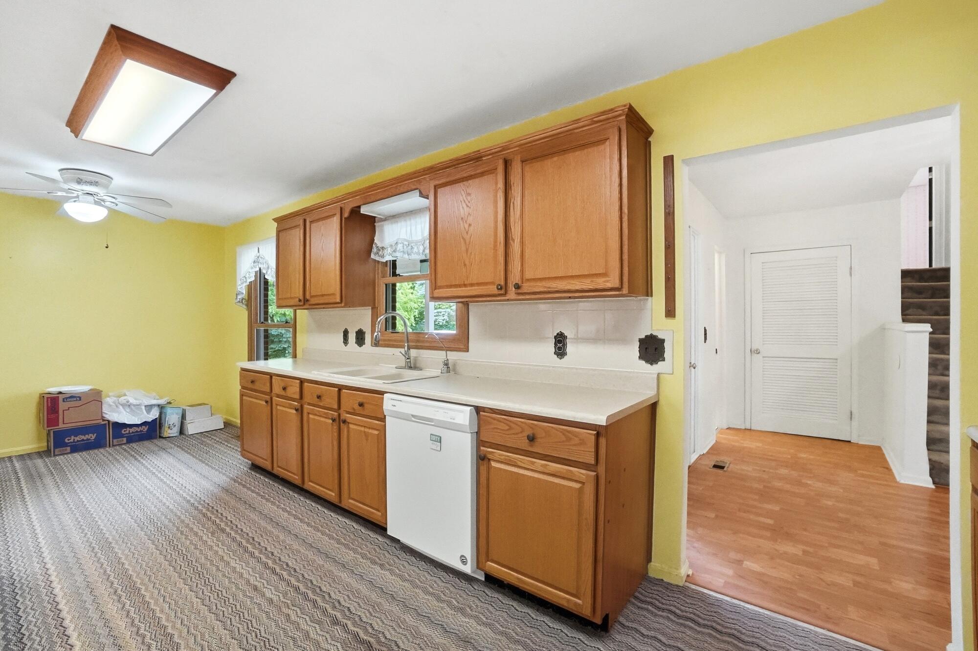 5844 Morris Road, Springfield, Ohio 45502