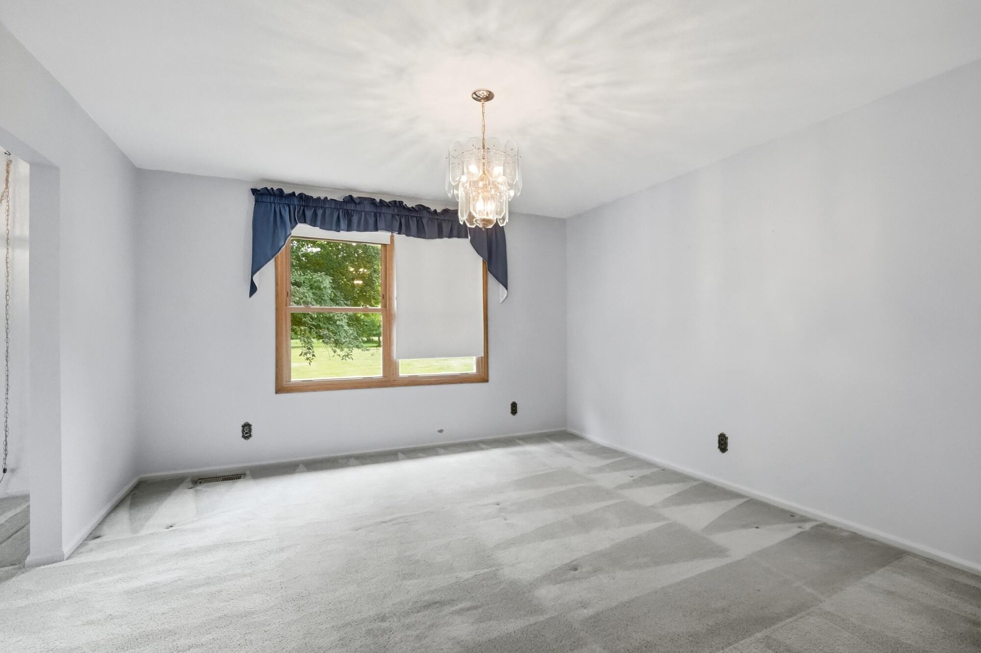 5844 Morris Road, Springfield, Ohio 45502