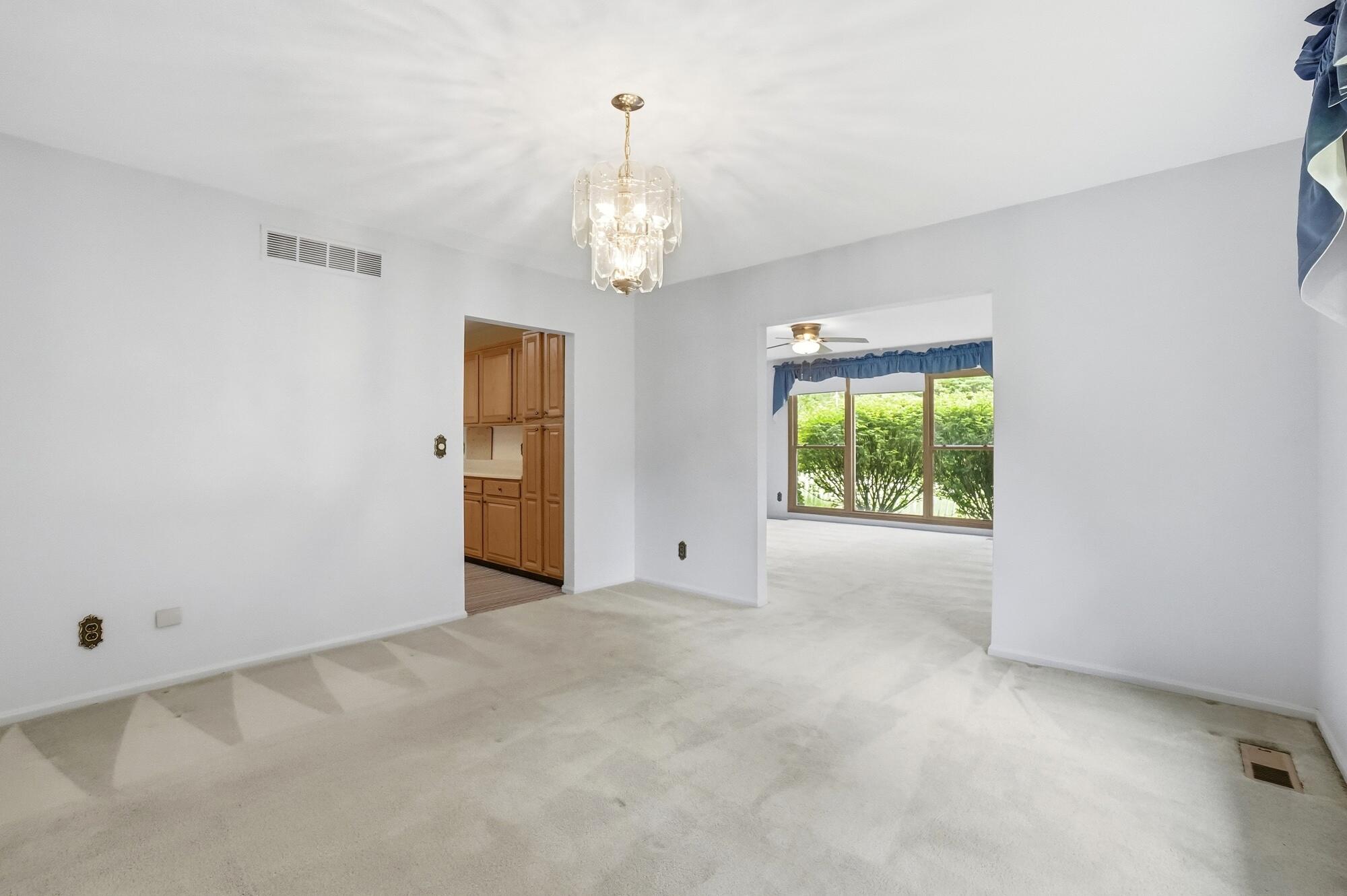 5844 Morris Road, Springfield, Ohio 45502