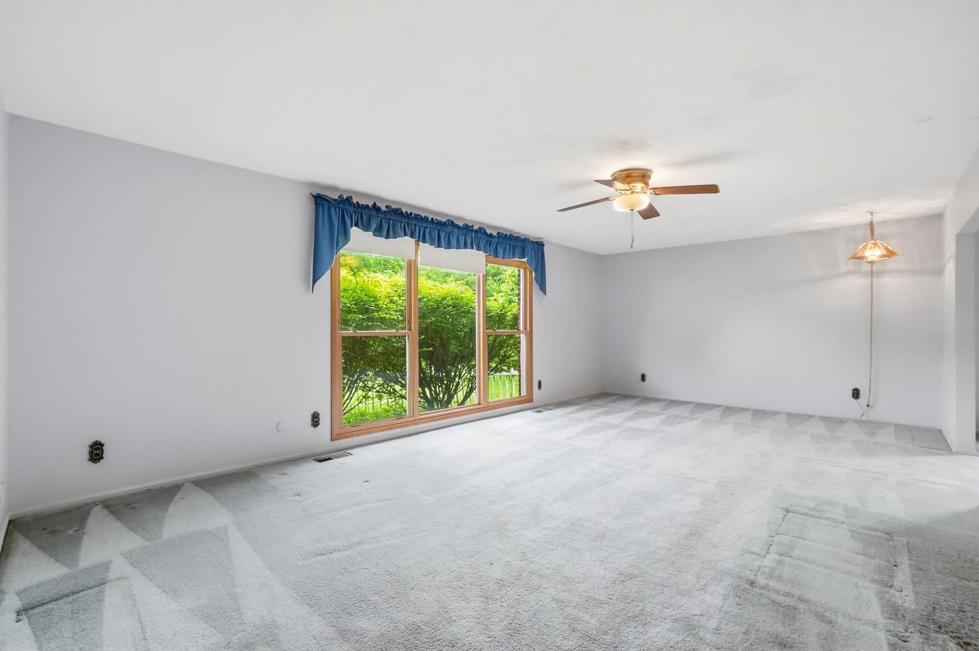 5844 Morris Road, Springfield, Ohio 45502