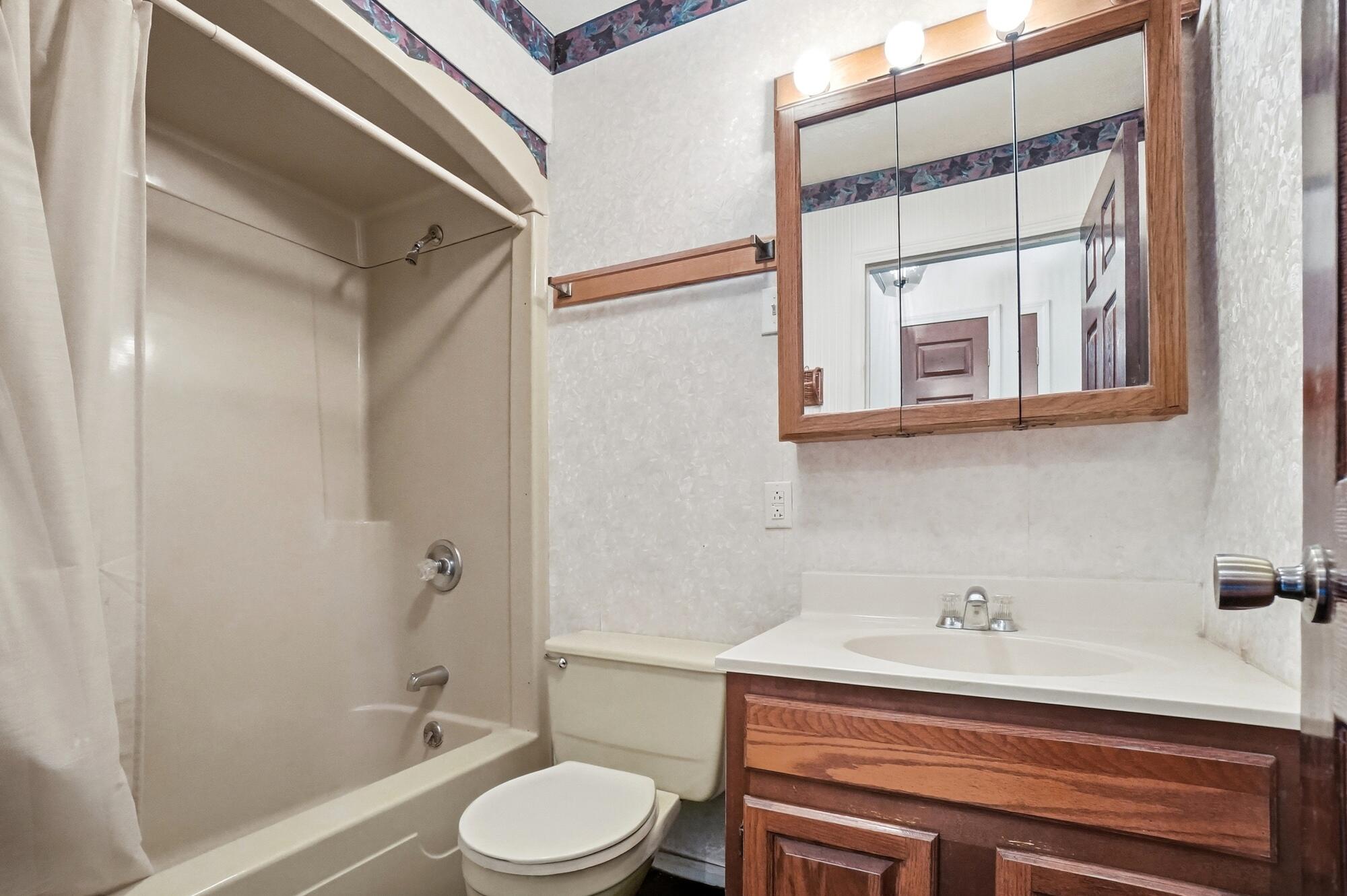 5844 Morris Road, Springfield, Ohio 45502