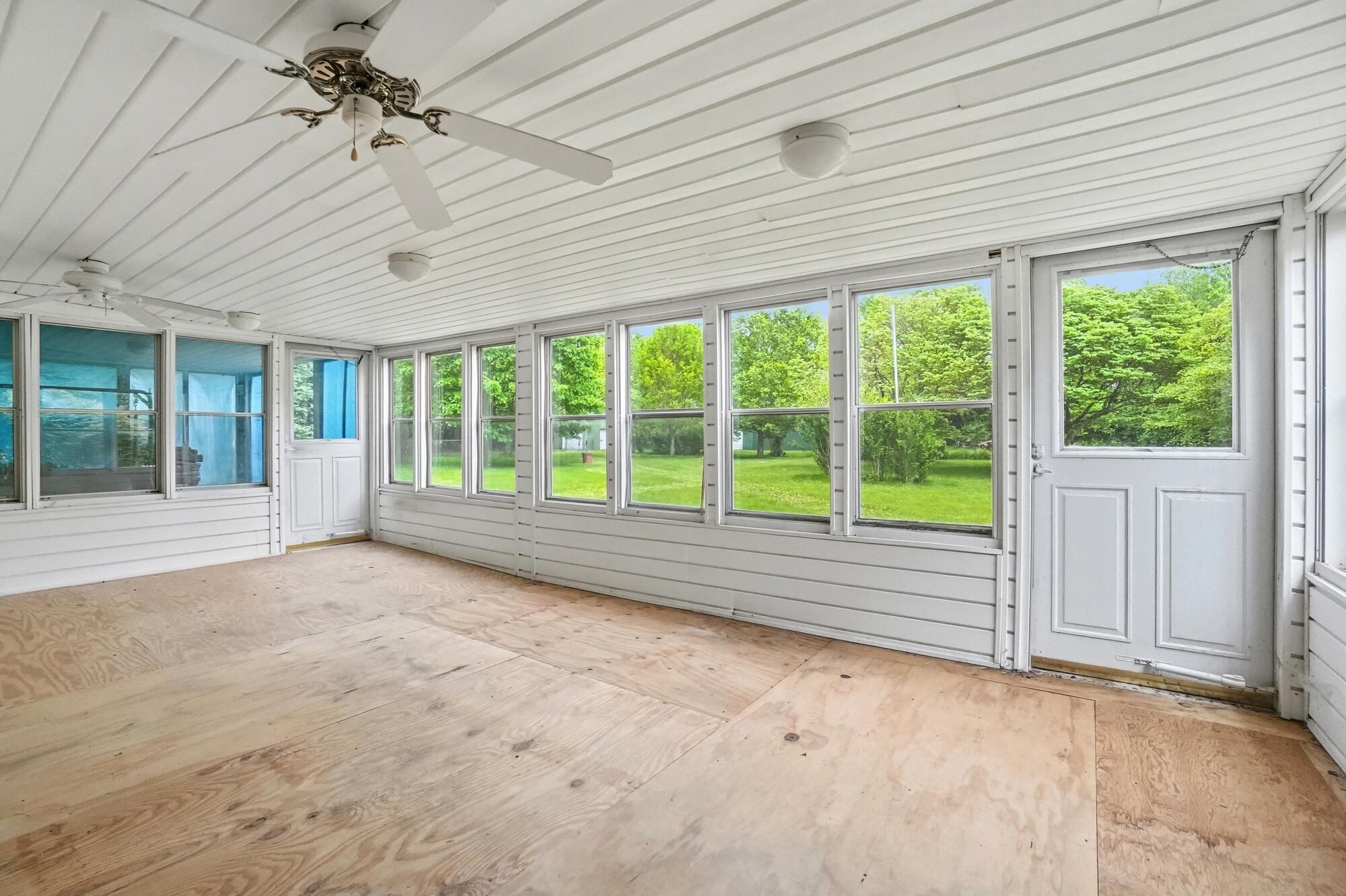 5844 Morris Road, Springfield, Ohio 45502