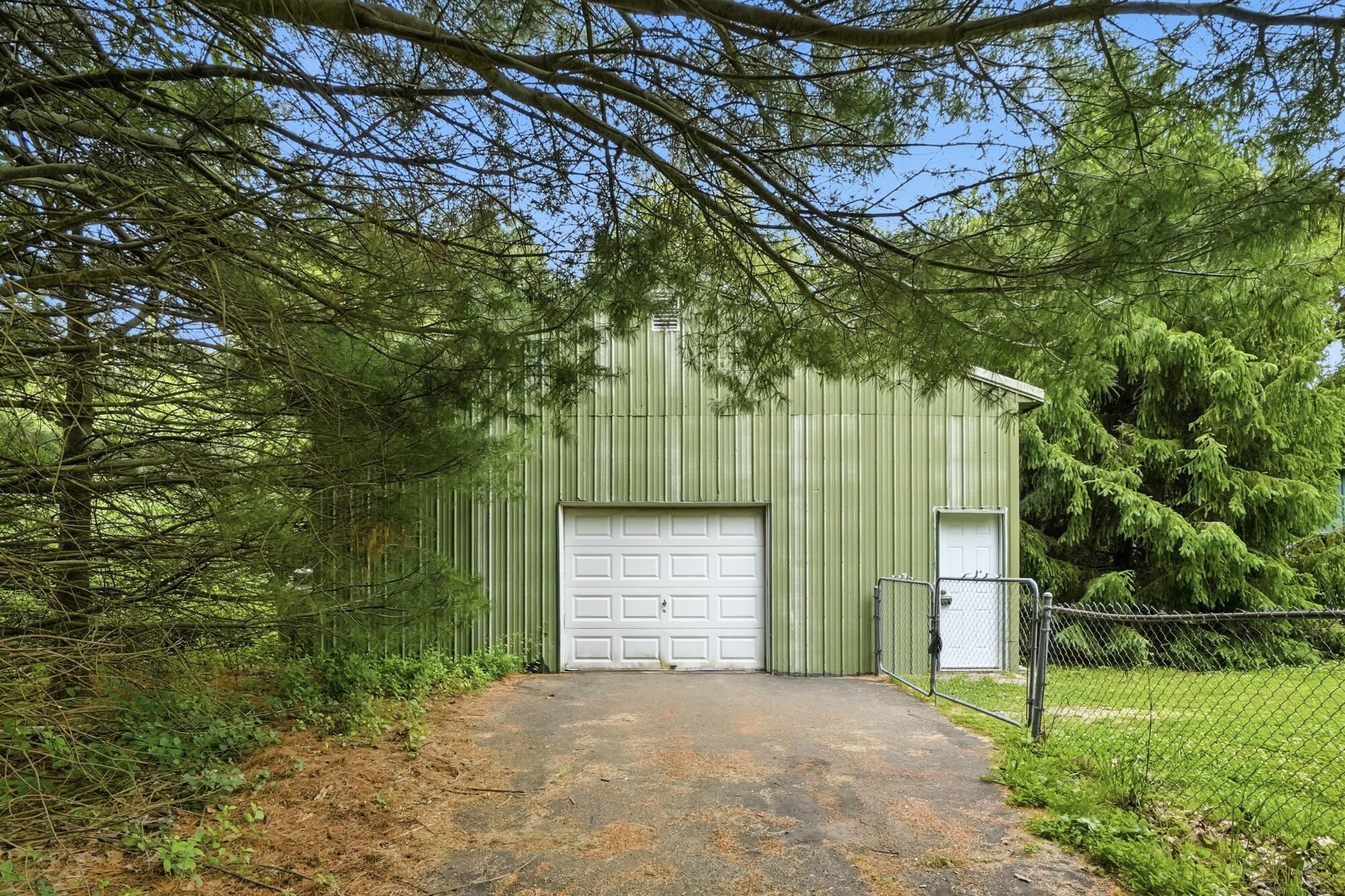 5844 Morris Road, Springfield, Ohio 45502
