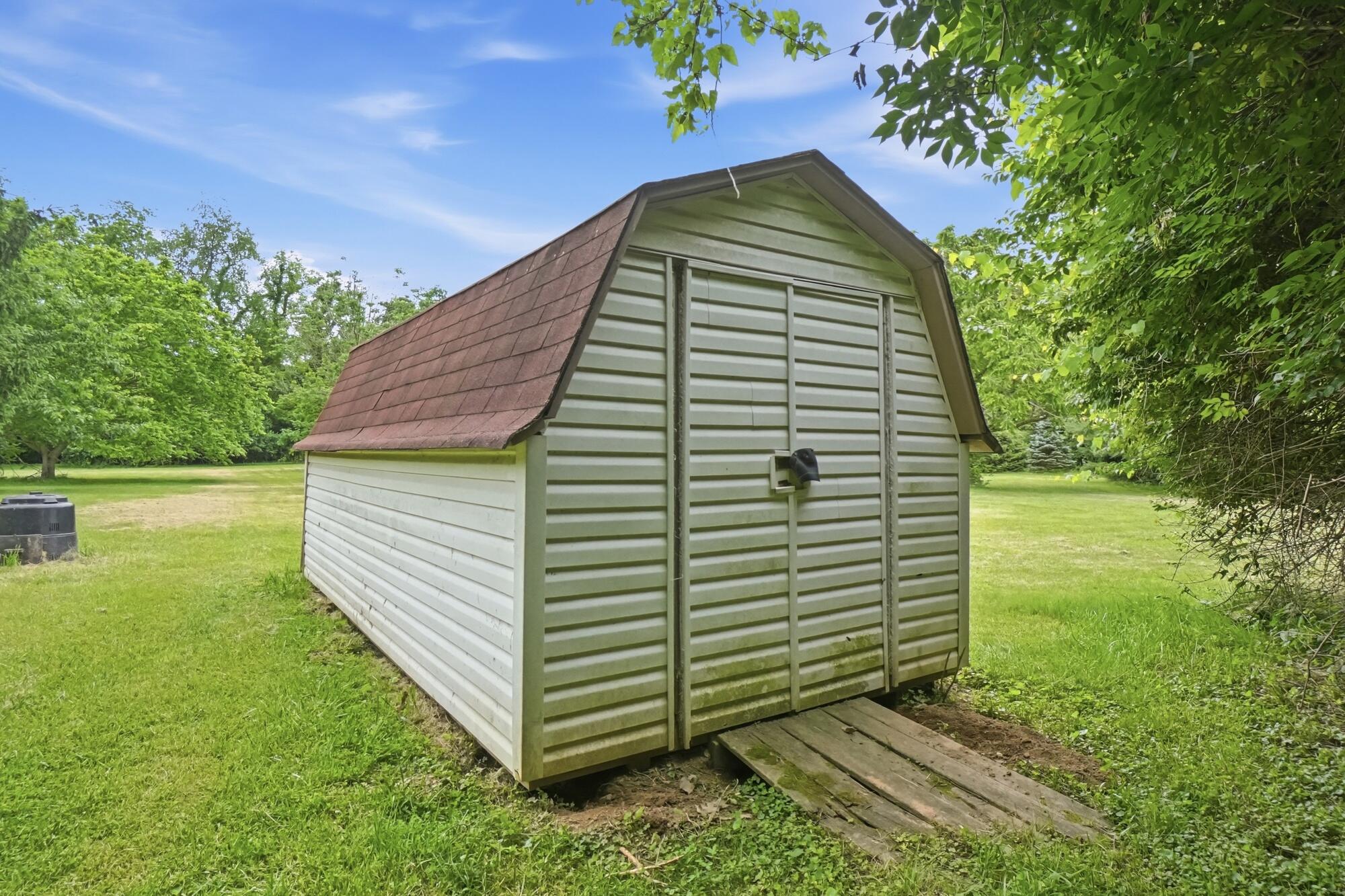 5844 Morris Road, Springfield, Ohio 45502